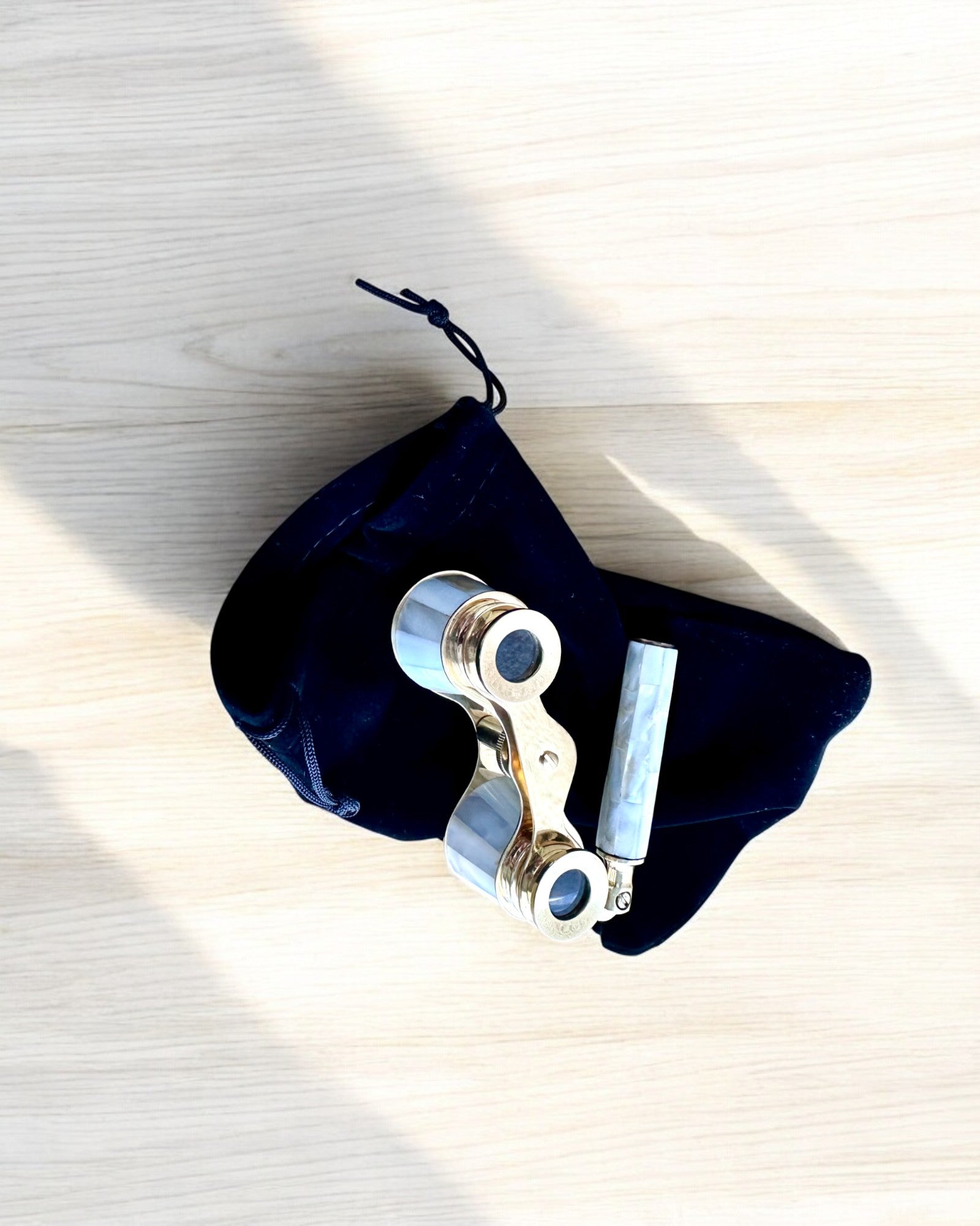 Teaterkikkerter "Elegancja", binokulærer - mulighet for personalisering med gravering som gave