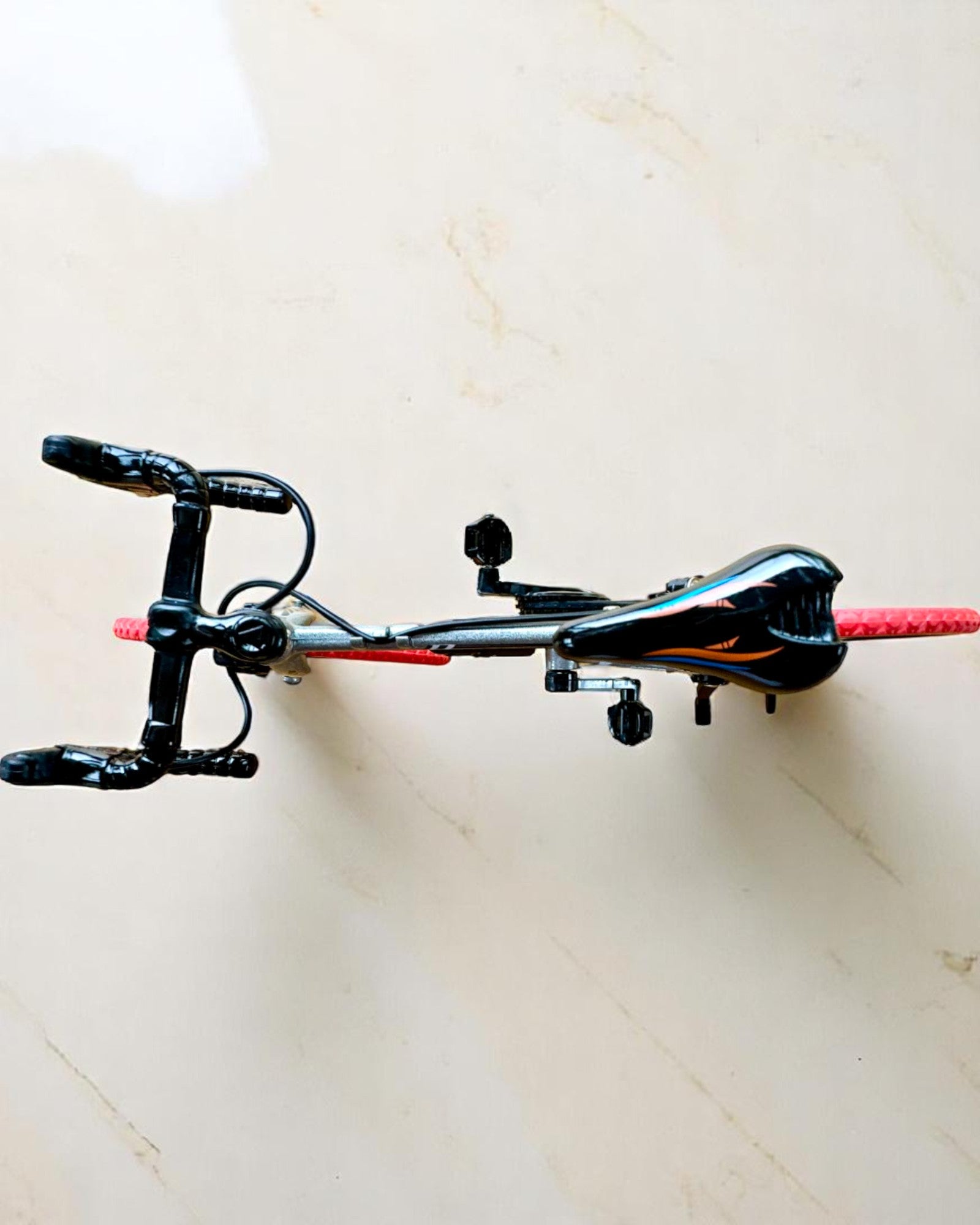 „Speedster” – samlermodell med mulighet for gravering, 2 varianter å velge mellom