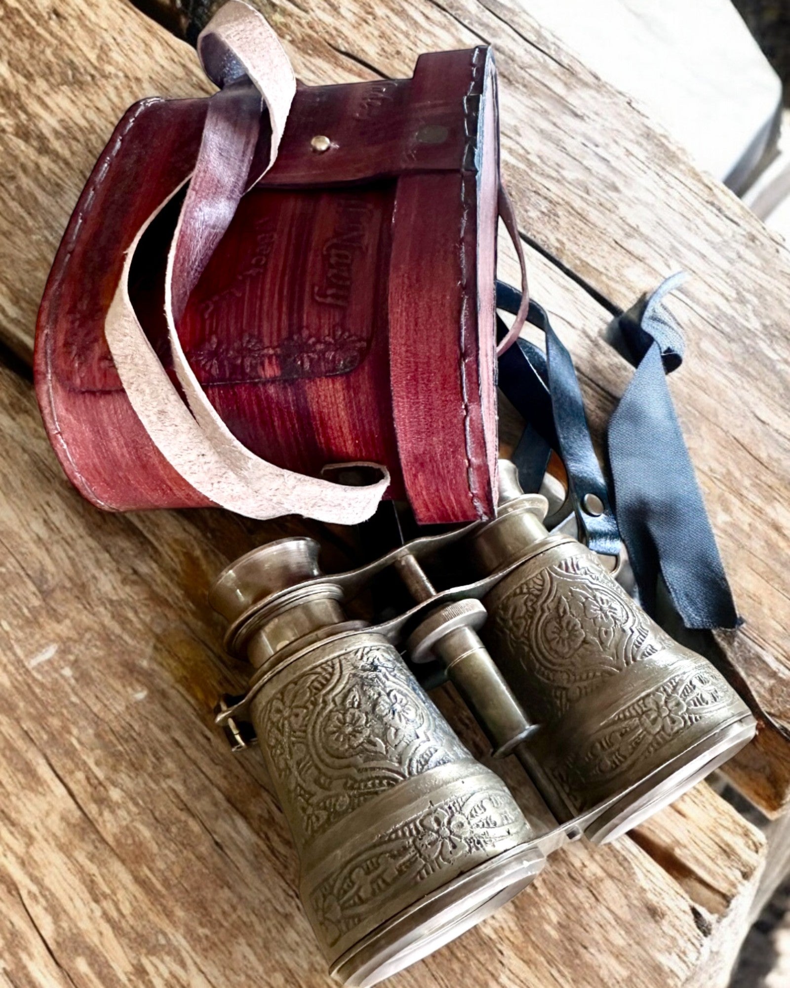 Kikkert med skinnetui Victorian's Eye, 11 cm Messing, Hånddekorert, personalisering med gravering som gave