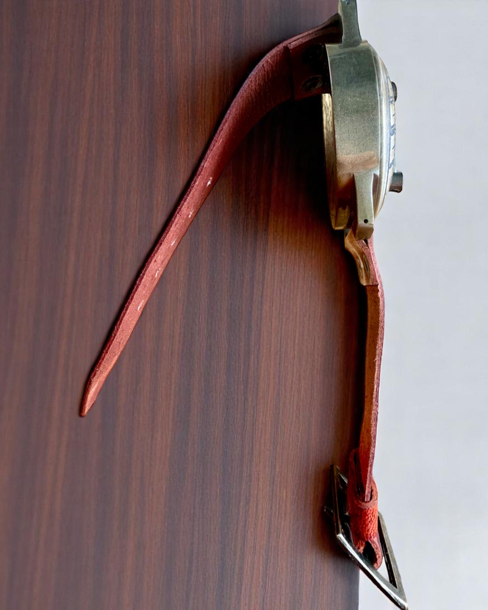 Solur med kompass - Håndlaget, autentisk håndverk, mulighet for gravering