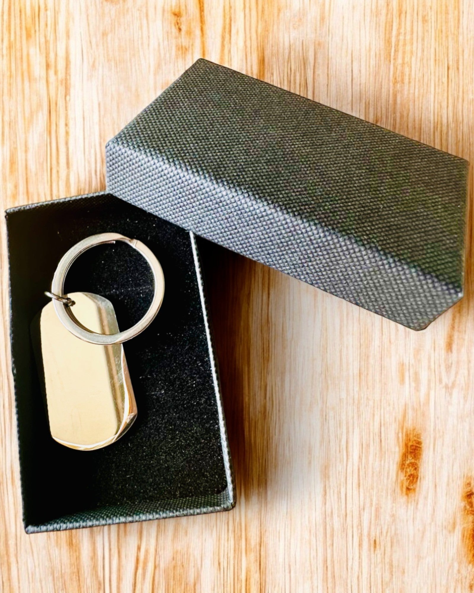 Militært ID-nøkkelring "Dog Tag" i rustfritt stål – Personlig gravering