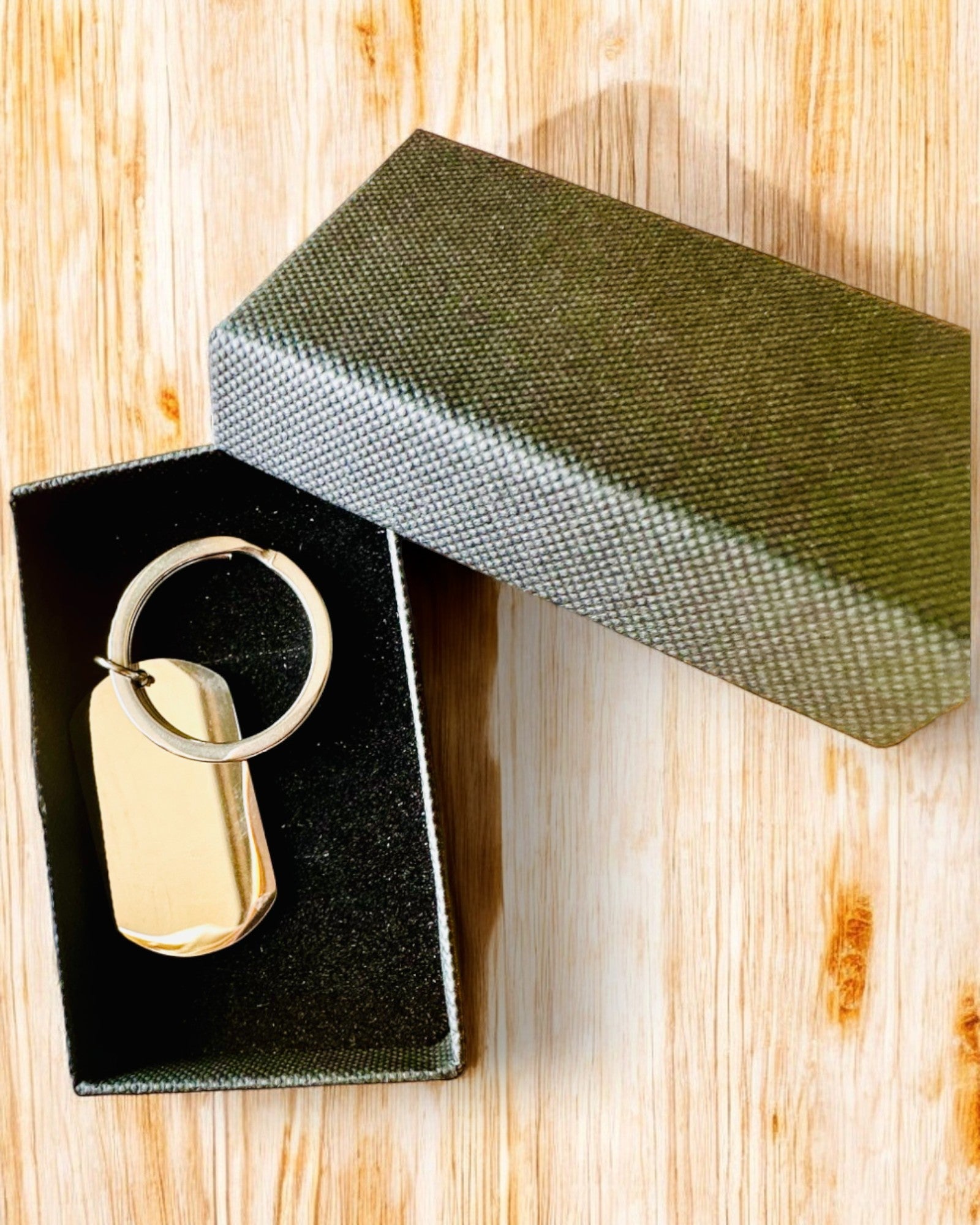 Militært ID-nøkkelring "Dog Tag" i rustfritt stål – Personlig gravering