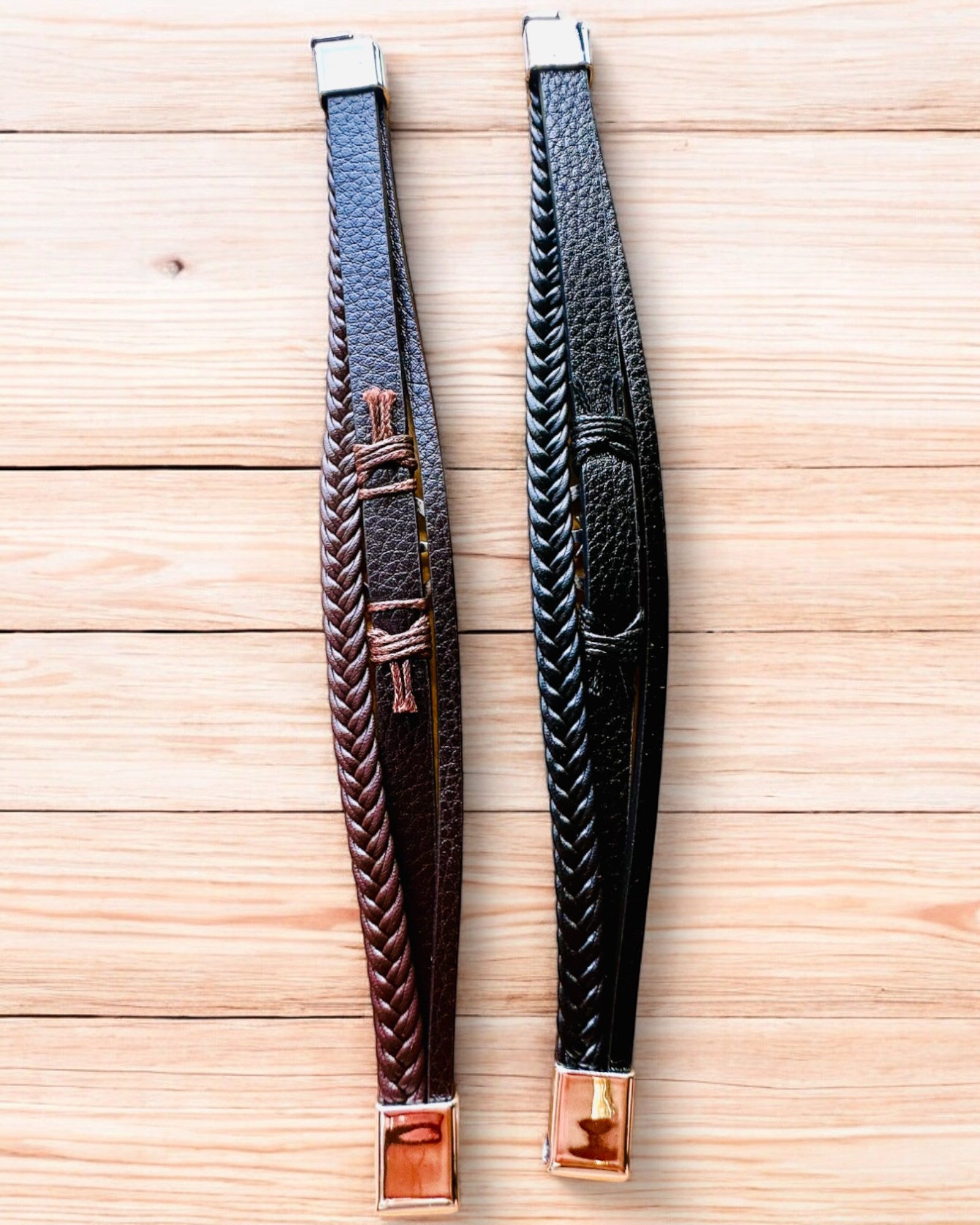 Armbånd "Compass Adventure" - mulighet for personlig gravering som gave, 2 fargevarianter å velge mellom