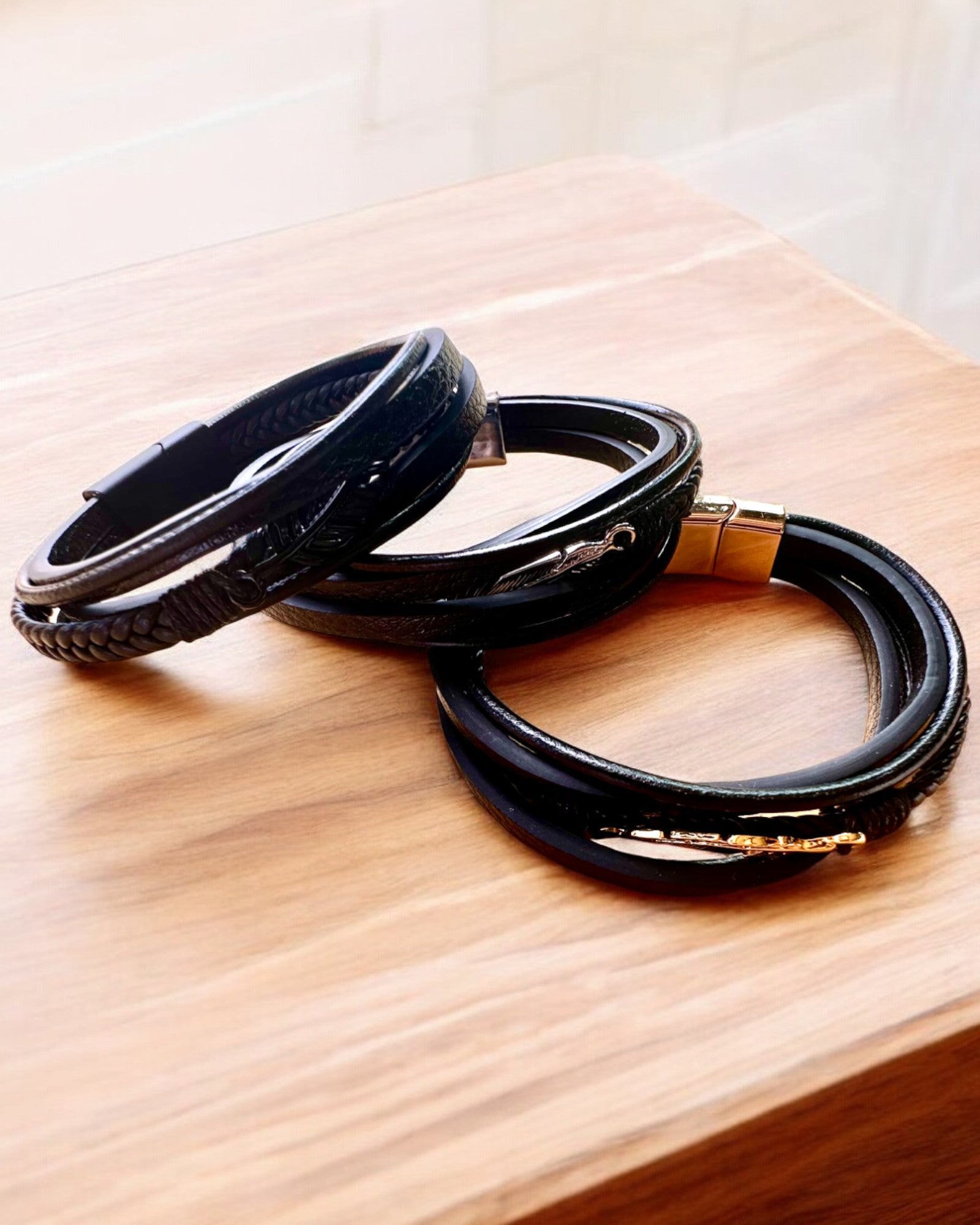 Bransoleta "Orzeł" med gravering, 3 fargevarianter