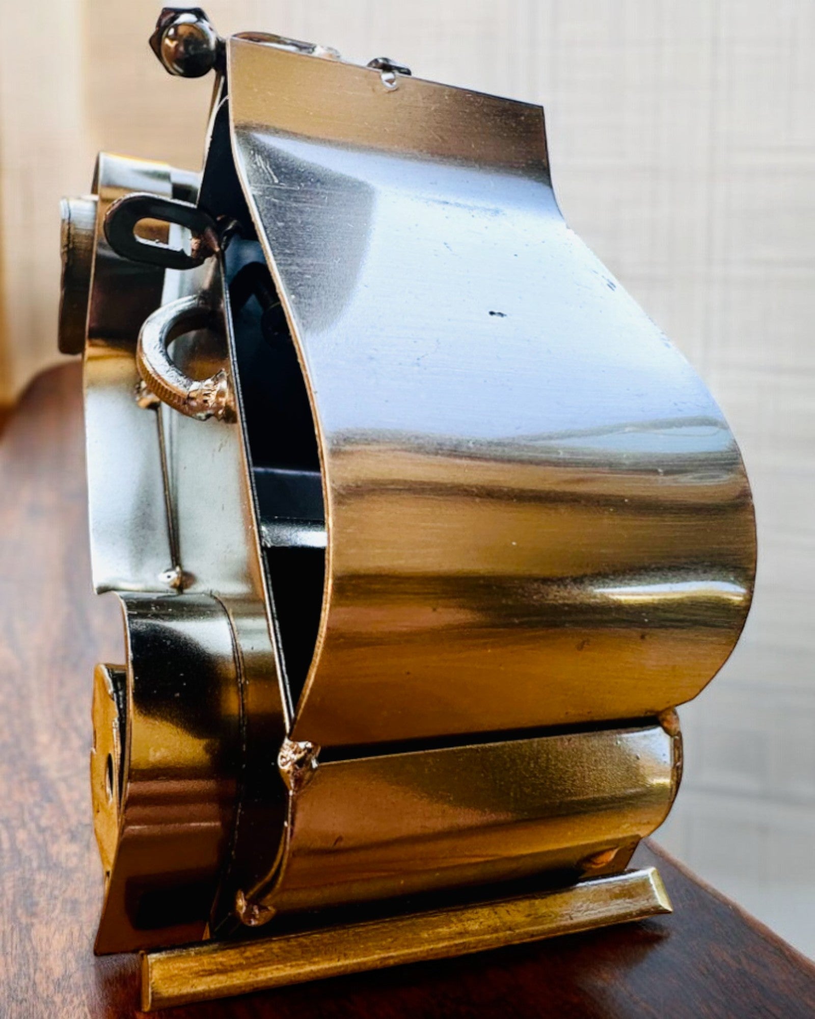 Retro klassisk bil, bil, laget av jern - "Vintage Drive"-kolleksjon, bilmodell, personalisering med gravering som gave