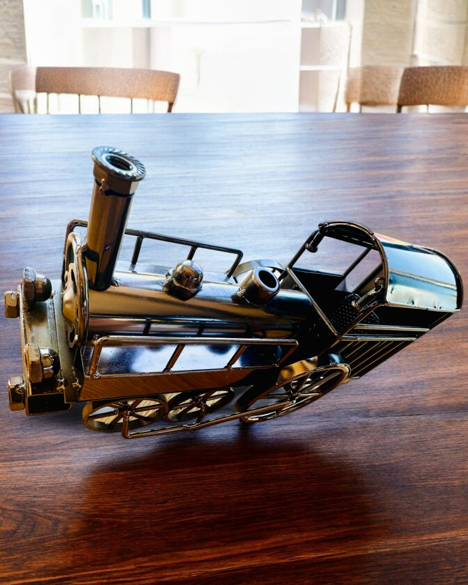 Lokomotiv av jern "Retro Express" – dekorasjon, modell, håndlaget med mulighet for gravering som gave