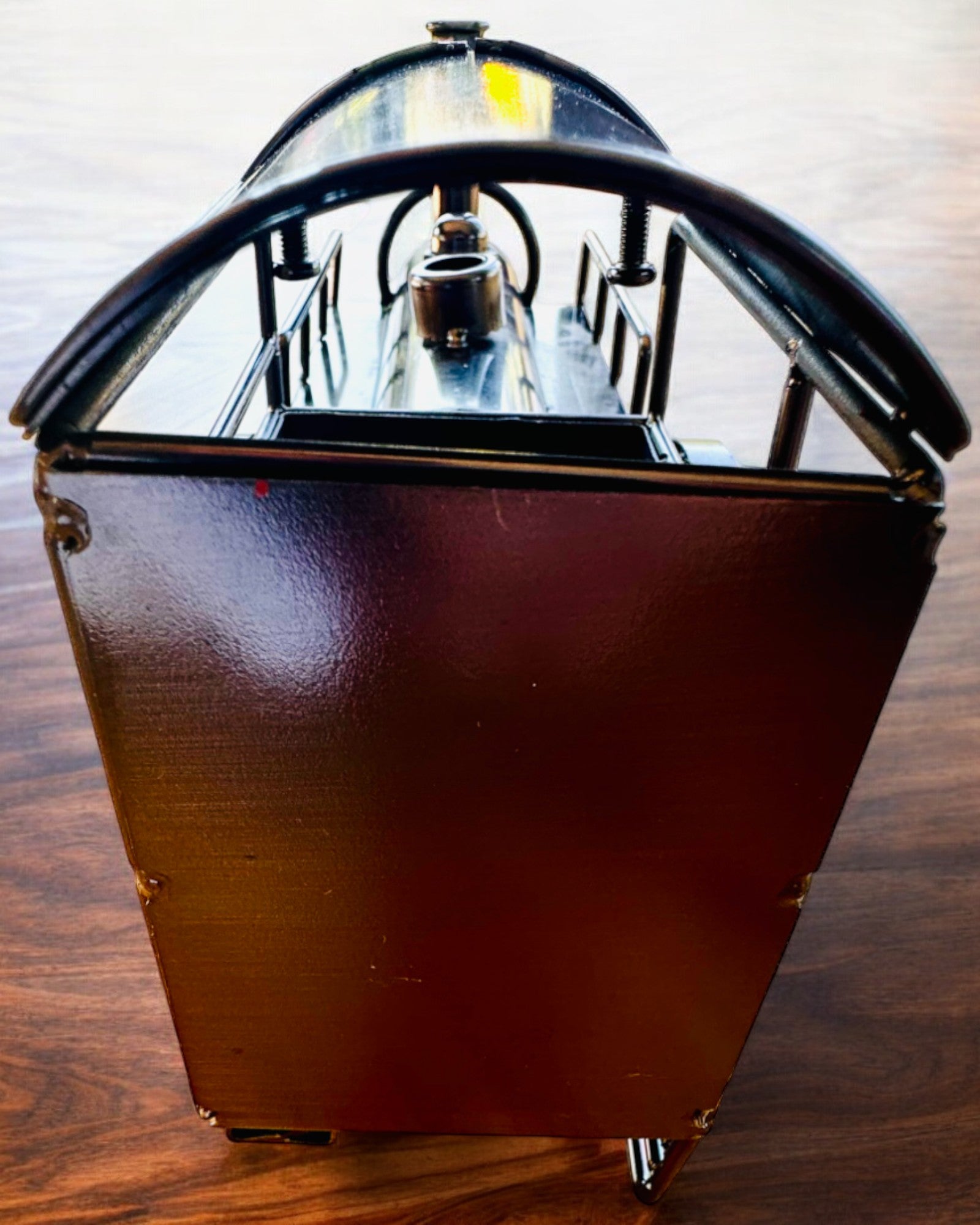 Lokomotiv av jern "Retro Express" – dekorasjon, modell, håndlaget med mulighet for gravering som gave