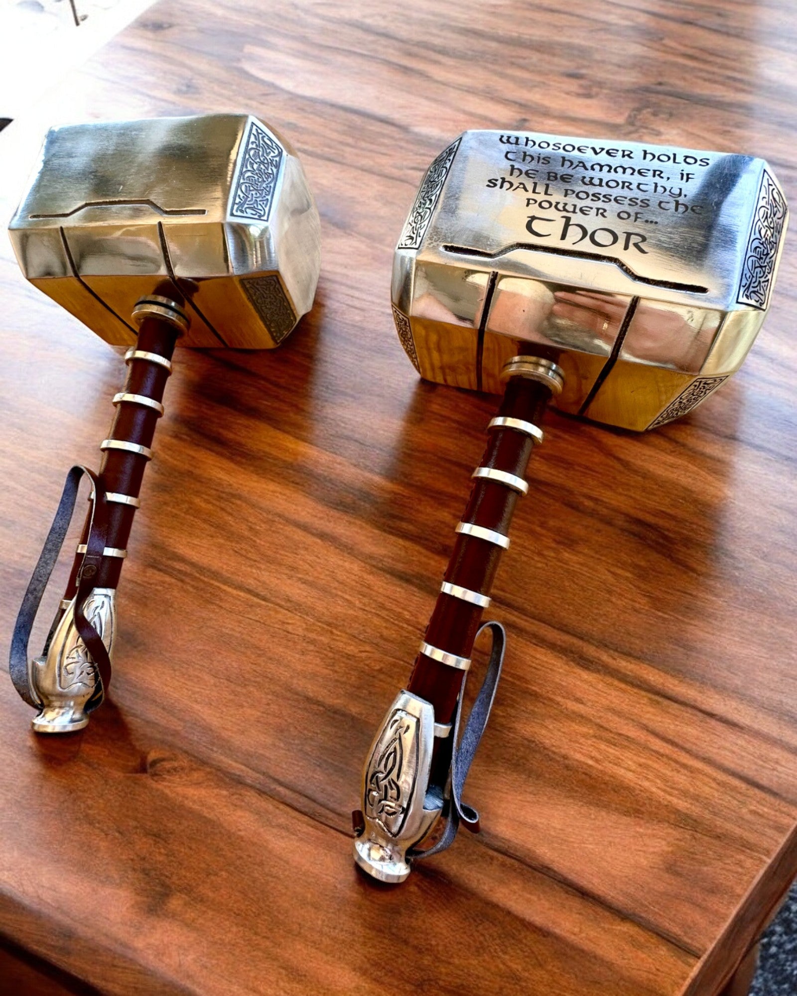 Mjølner "Chief" - Håndlaget håndverks-hammer, personalisering med gravering som gave