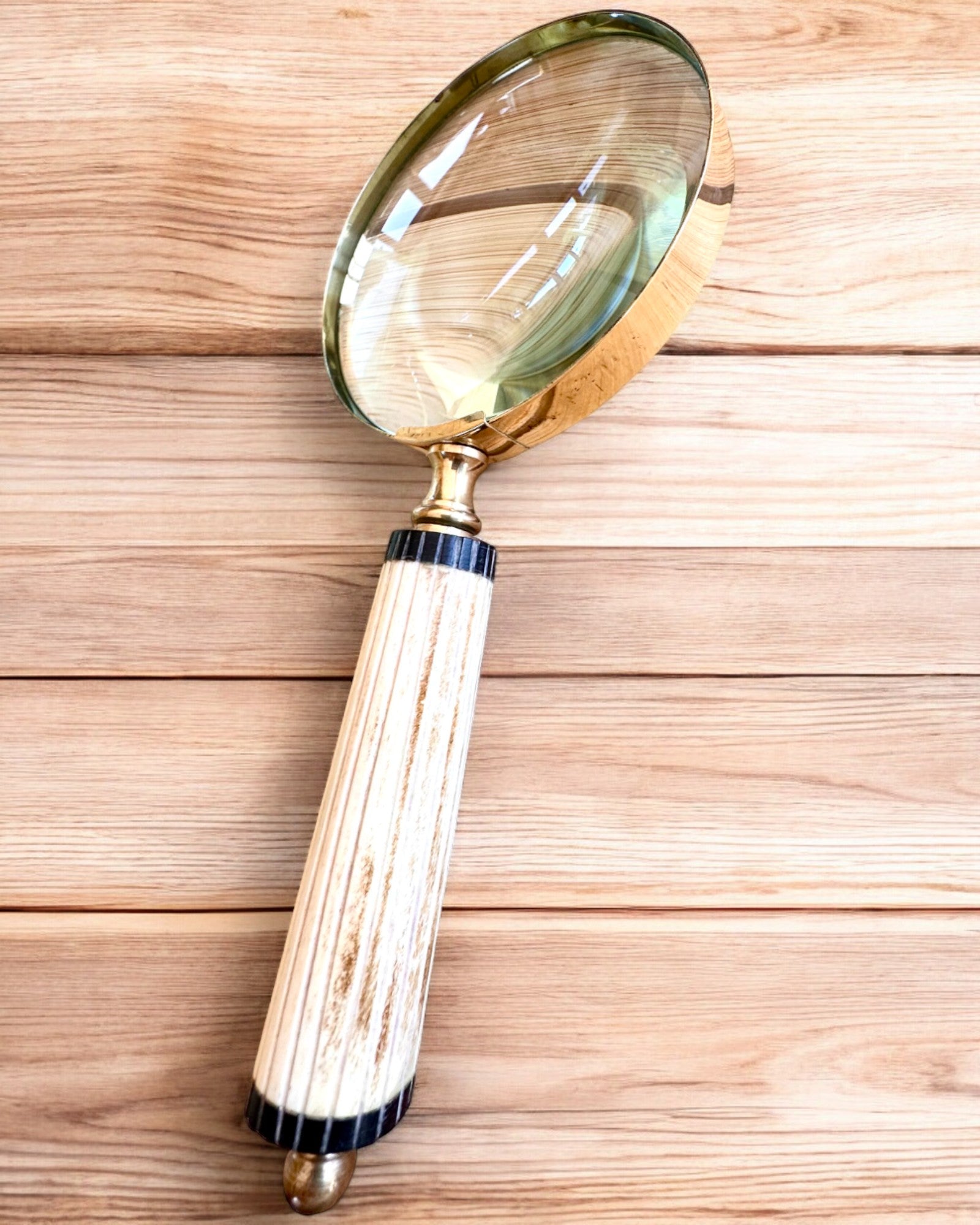 Stor Retro Forstørrelsesglass, mulighet for personalisering som gave med gravering - varianter å velge mellom