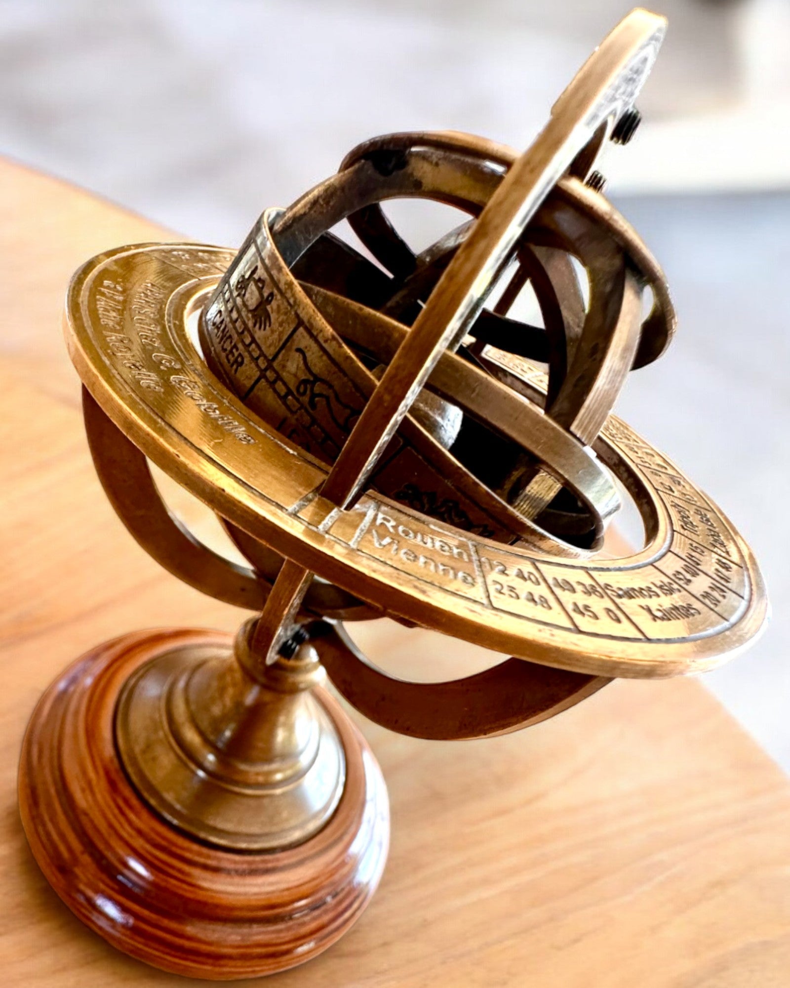 Astrolabium Artis 2 - 30 cm høyde, Håndlaget med Gravering Alternativ, kontordekorasjon, premium