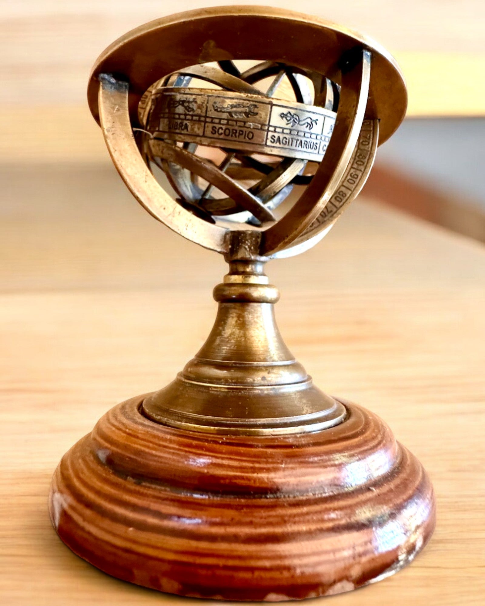 Astrolabium Artis 2 - 30 cm høyde, Håndlaget med Gravering Alternativ, kontordekorasjon, premium