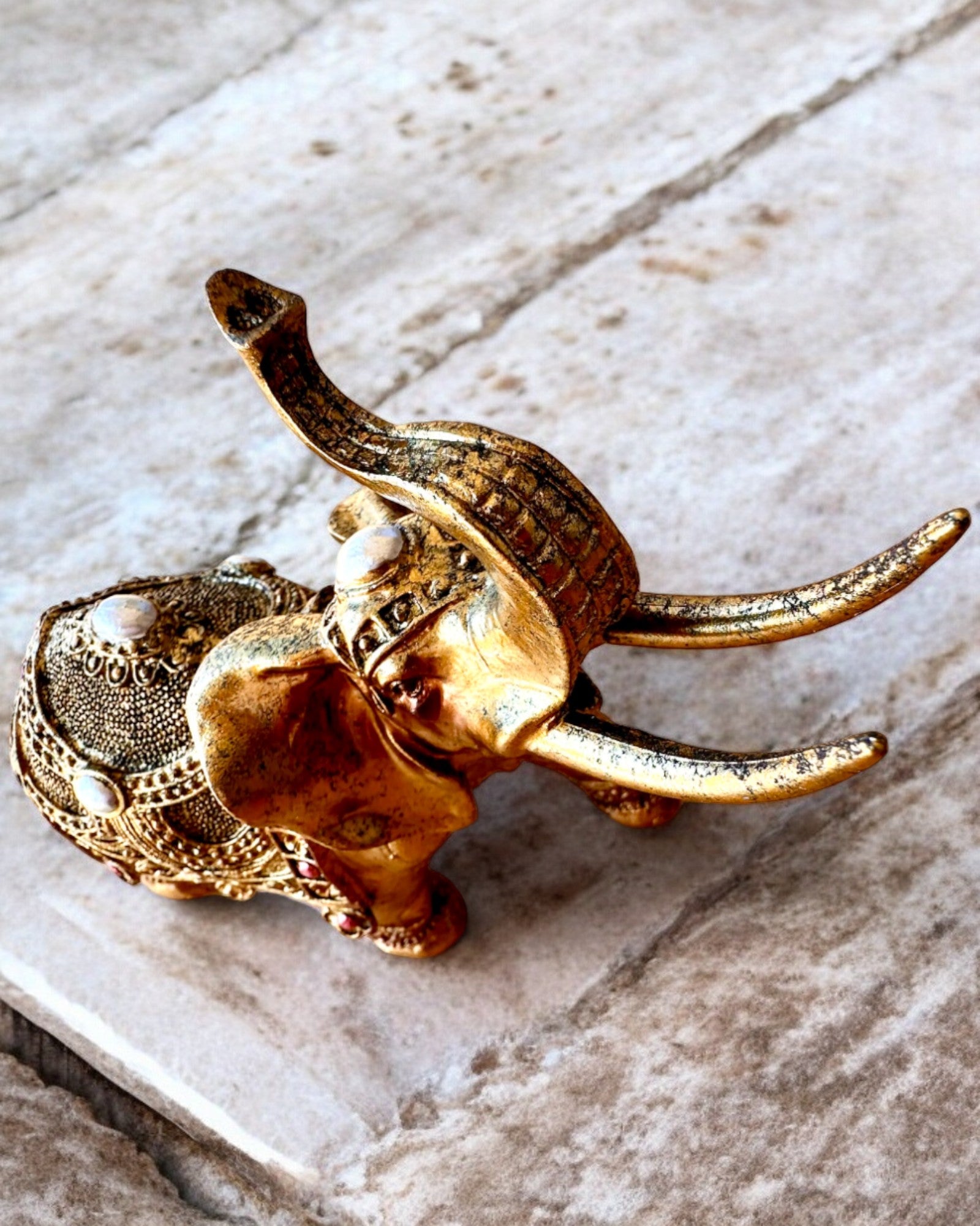 Kongelig Elefant med Gravering - Eleganse og Luksus, personalisering for gave