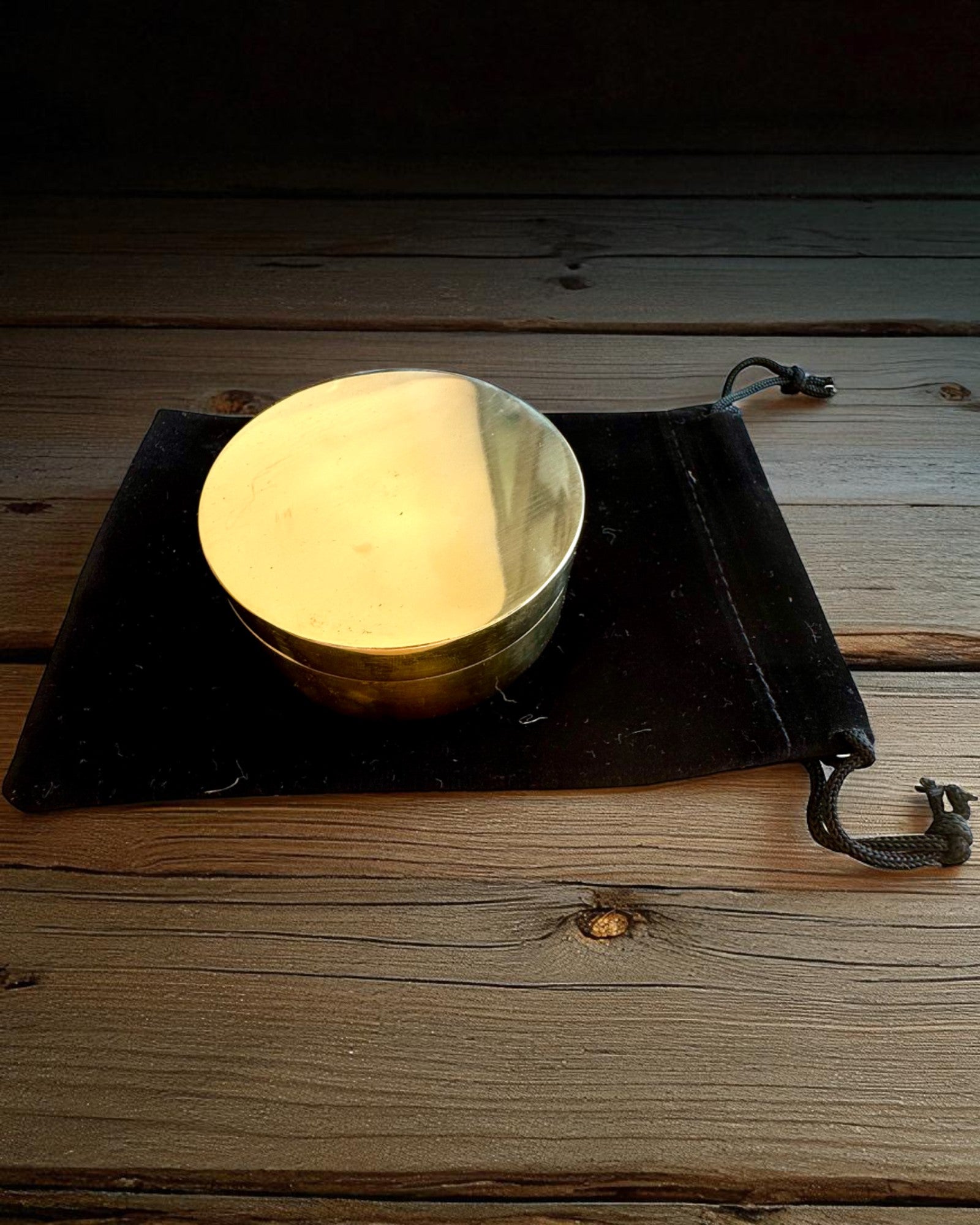 Solkompass Voyager 7cm – messing solur med kompass, personalisering med gravering som gave