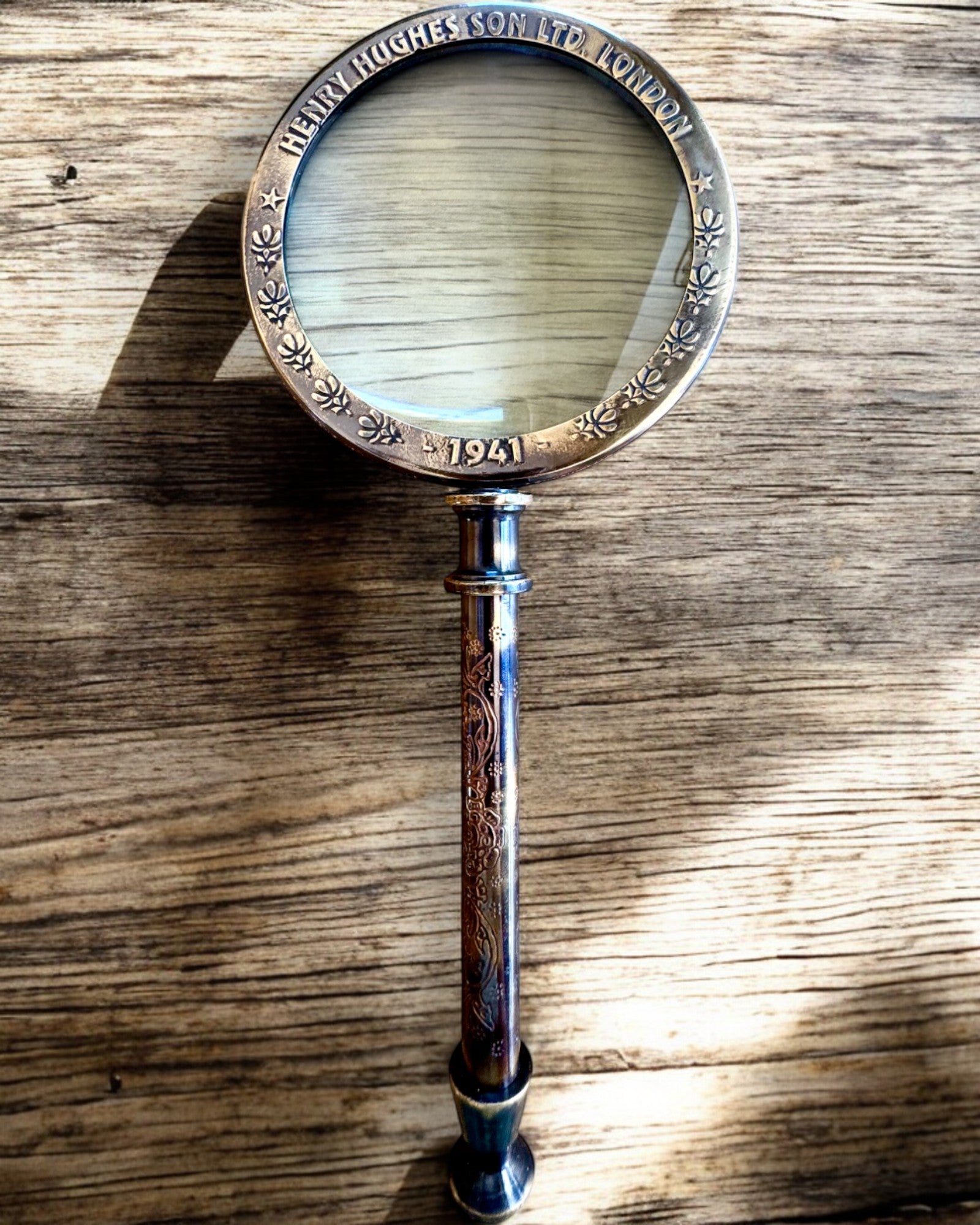 Messingforstørrelsesglass Navigator 1941 med skinnetui – Håndlaget, Premium, mulighet for personalisering som gave