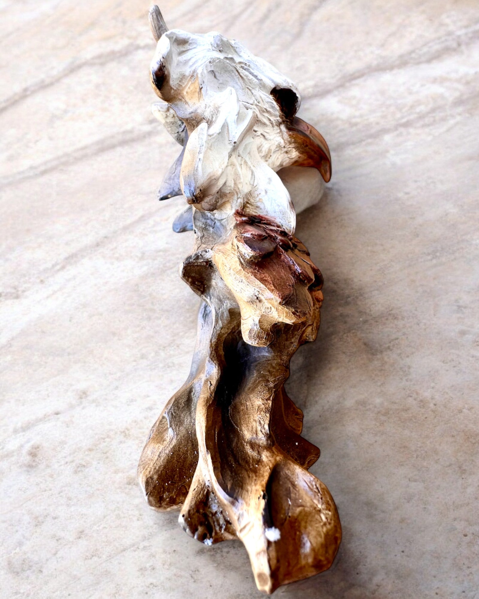 Ørn Frihet Skulptur i Harpiks med Mulighet for Gravering som gave 26.5 cm høyde