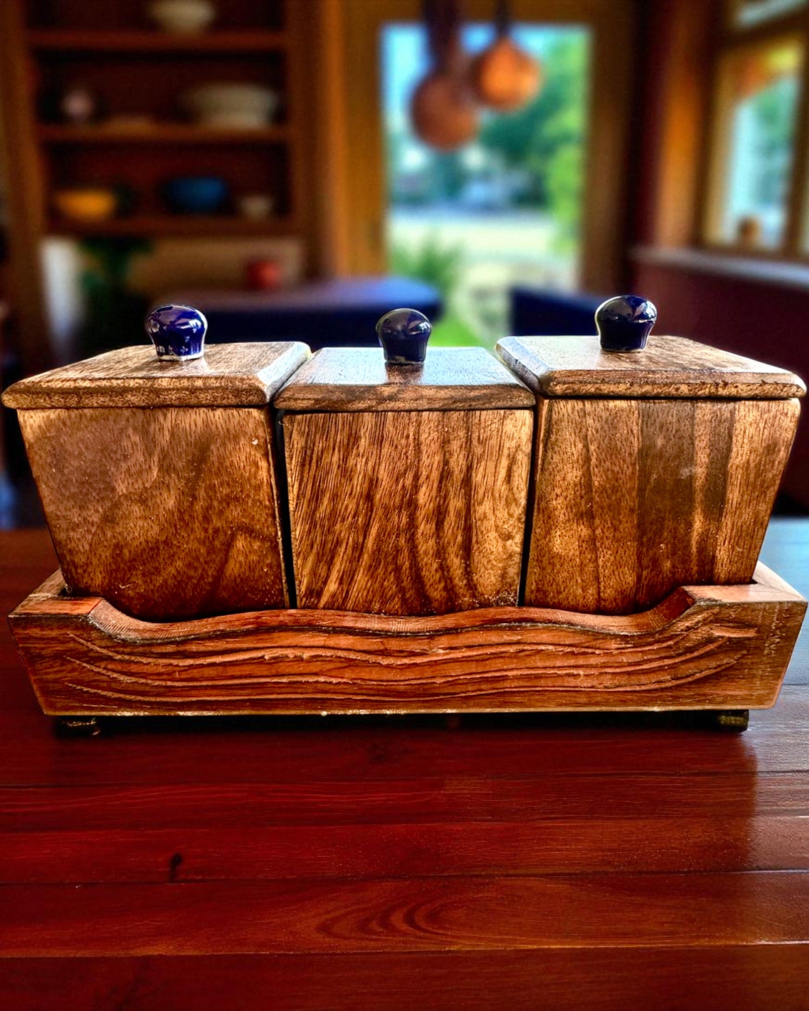 Sett Royal Trio – Te, Kaffe, Sukker av Shisham-tre, håndlaget, med mulighet for gravering som gave