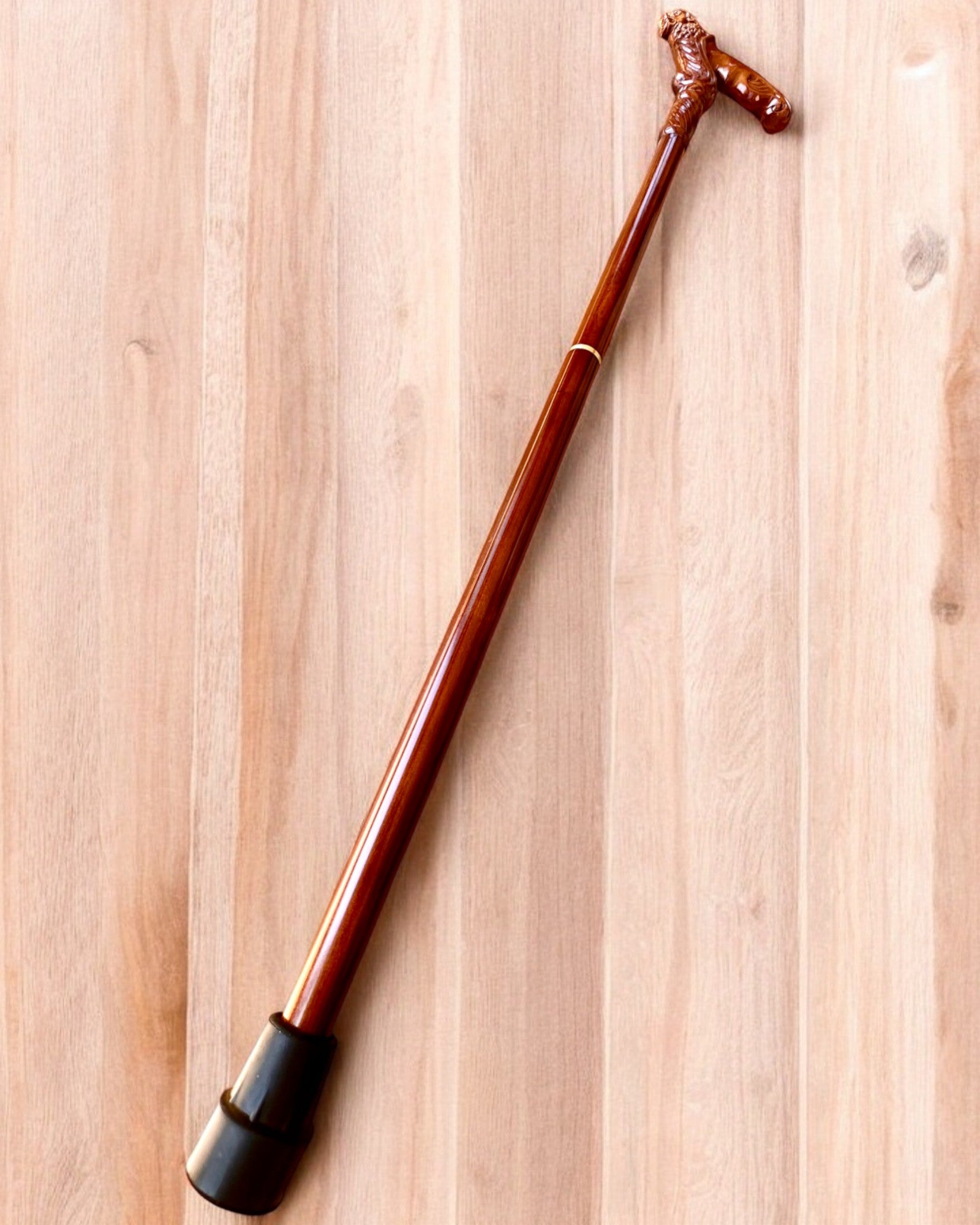 Laska Spacerowa 'Laska "Król Dżungli", tre, mulighet for personalisering med gravering