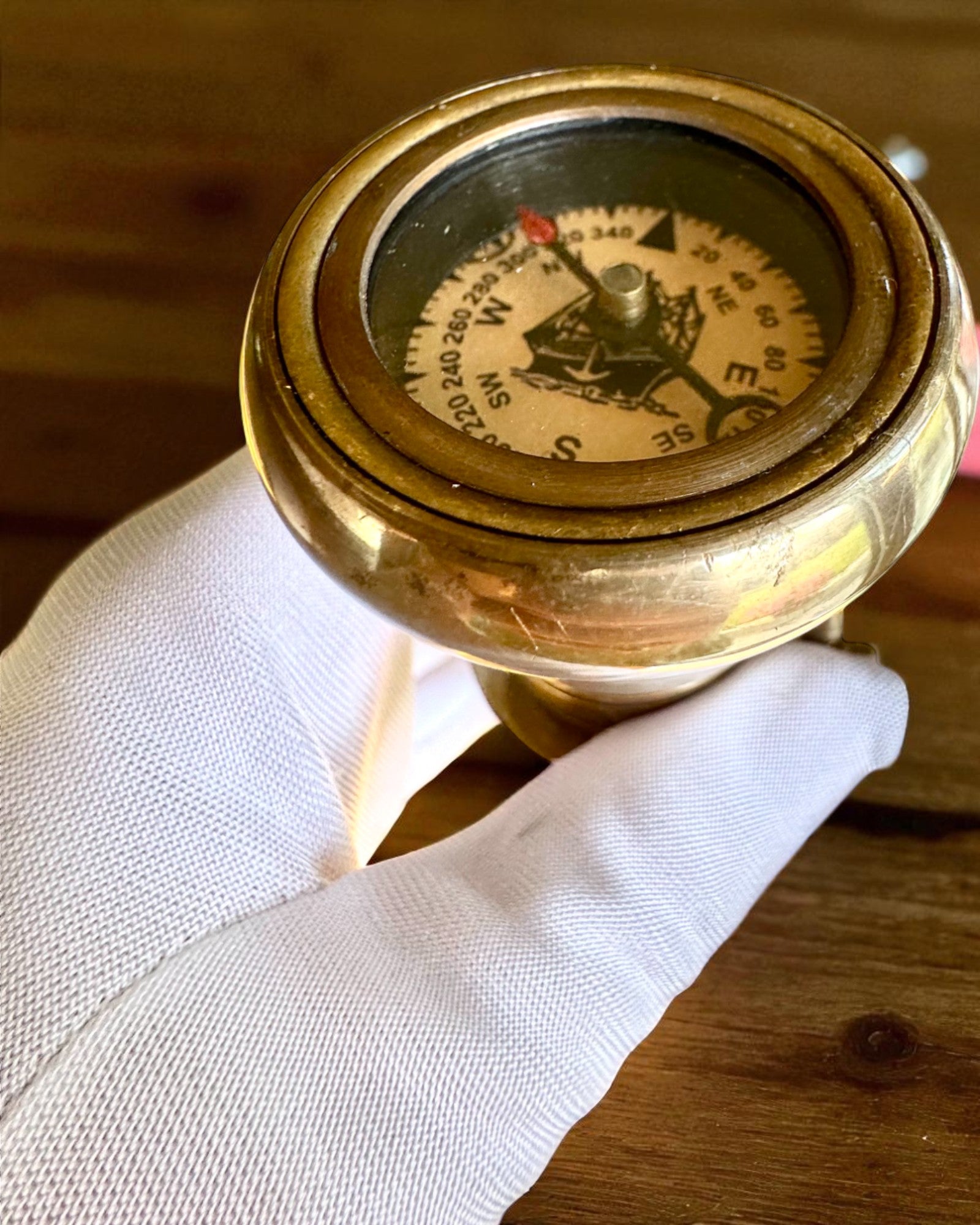 Navigatorstav 2.0 med kompass og skjult kikkert, mulighet for personlig gravering som gave