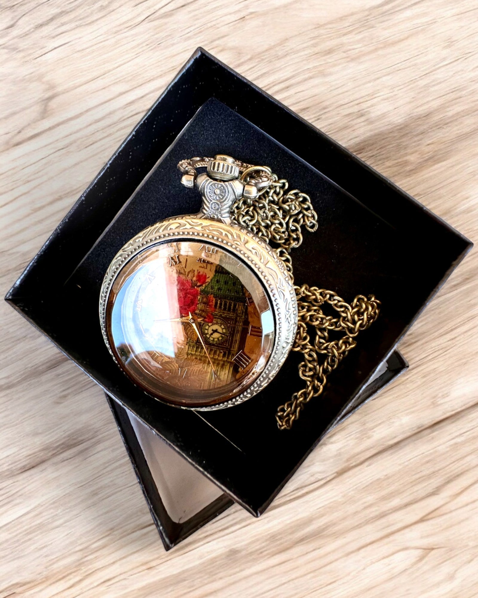Lommeur "Vintage Charm" personalisering med gravering som gave