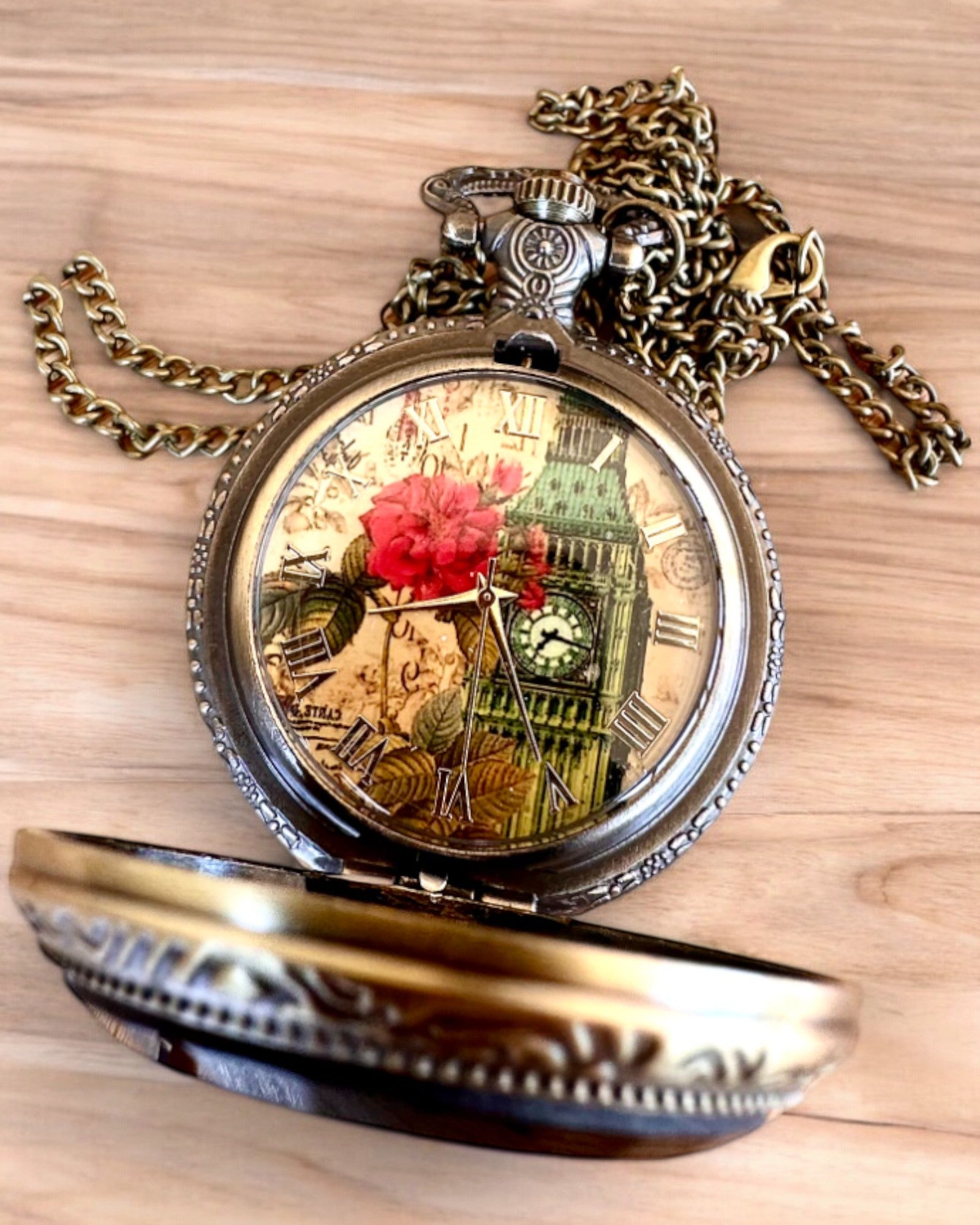 Lommeur "Vintage Charm" personalisering med gravering som gave