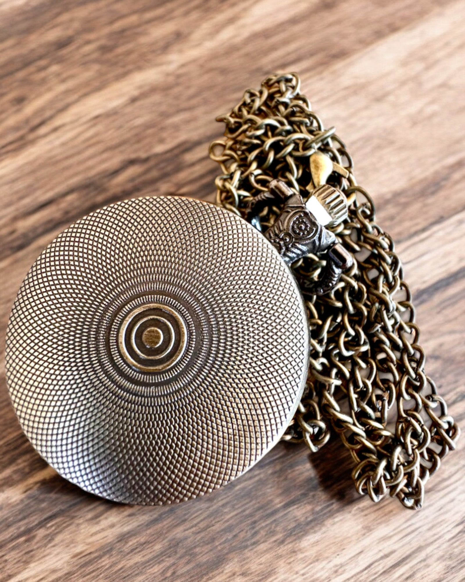 Lommeur Unicorn Elegance med kjede, enhjørningsmotiv, gratis tilpasset gravering