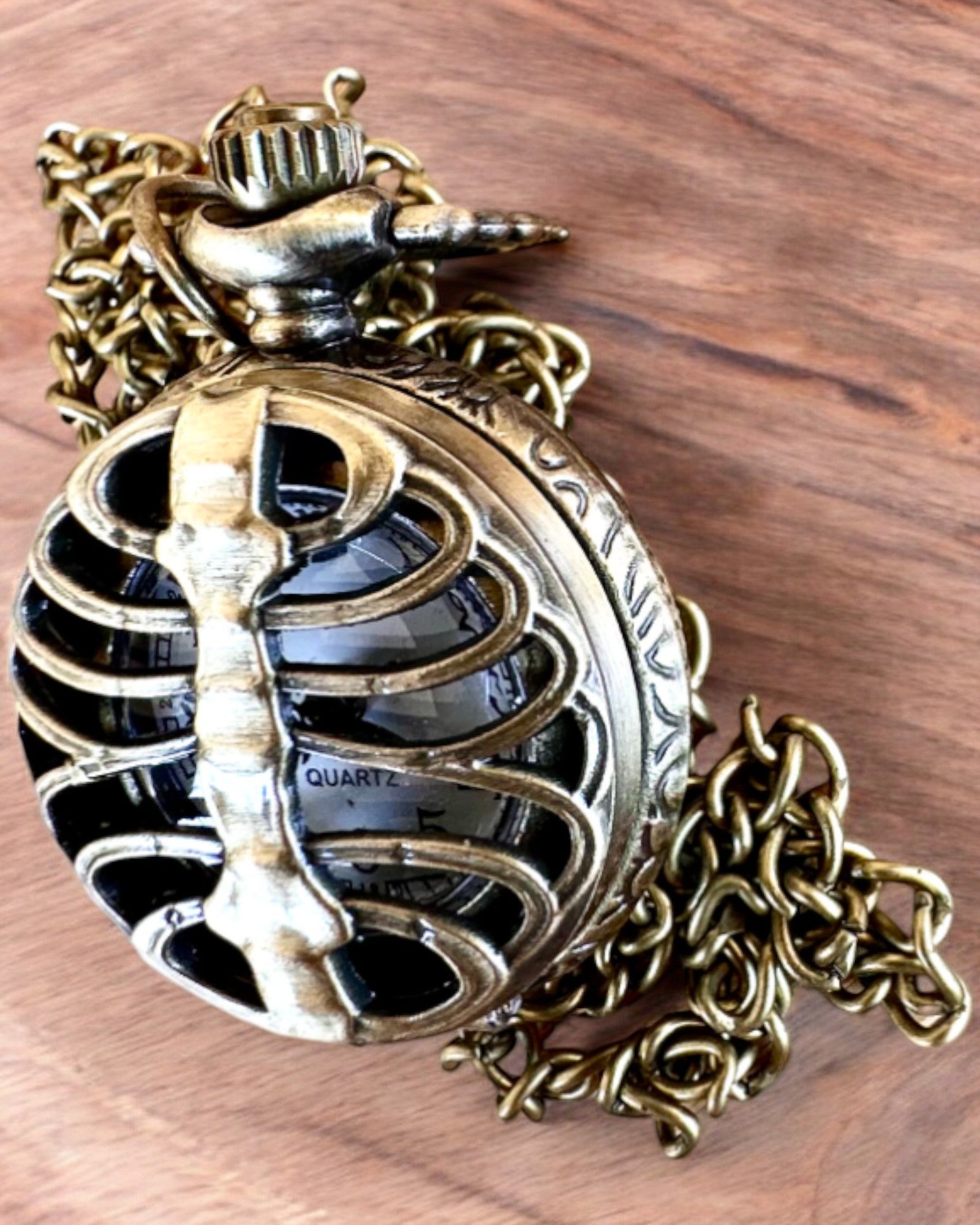 Lommeur "Rybia Łuska" med mulighet for gravering som gave