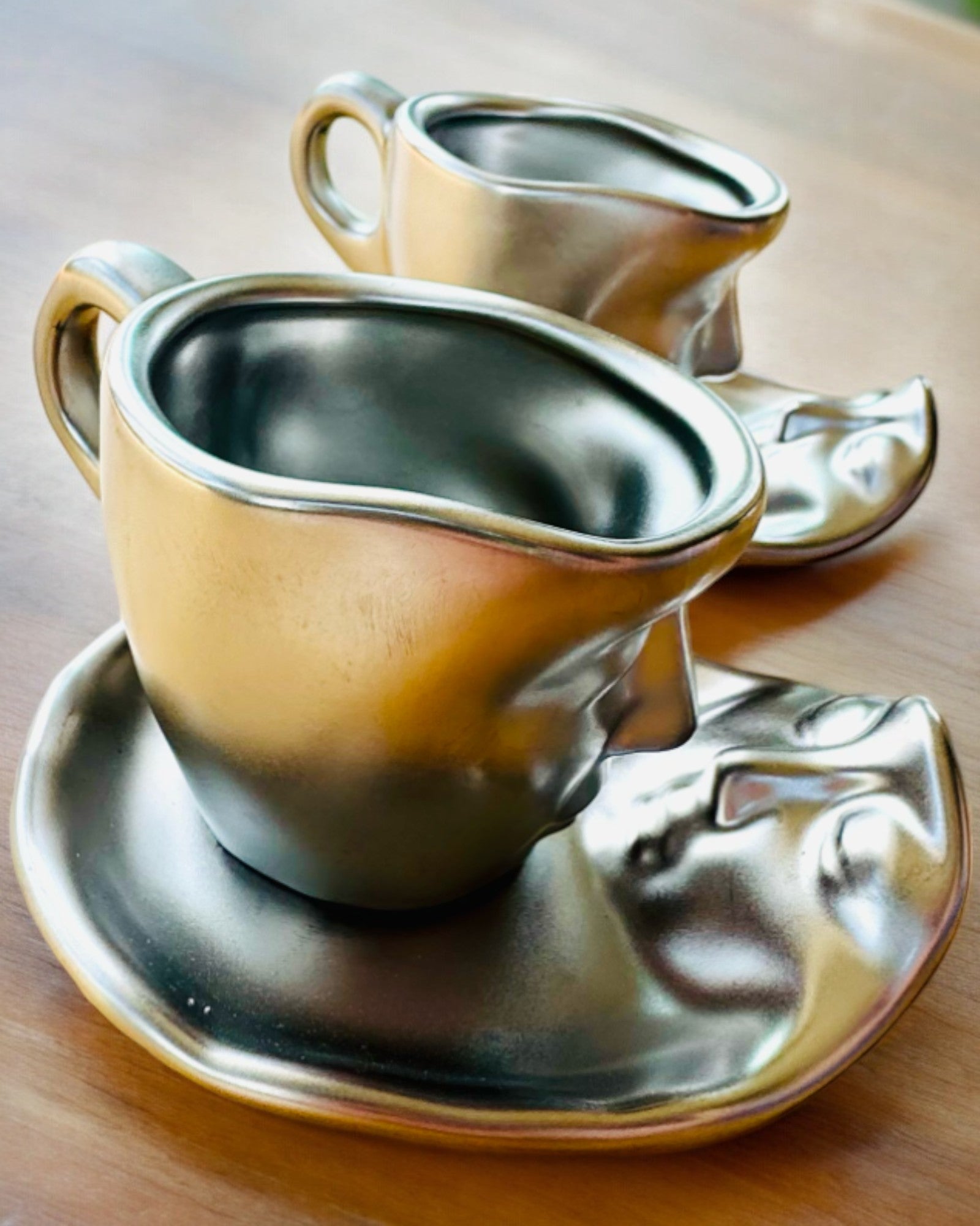 Elegante Keramiske Kopper "Maska" – Sett med 2 stk. - mulighet for personlig gravering som gave