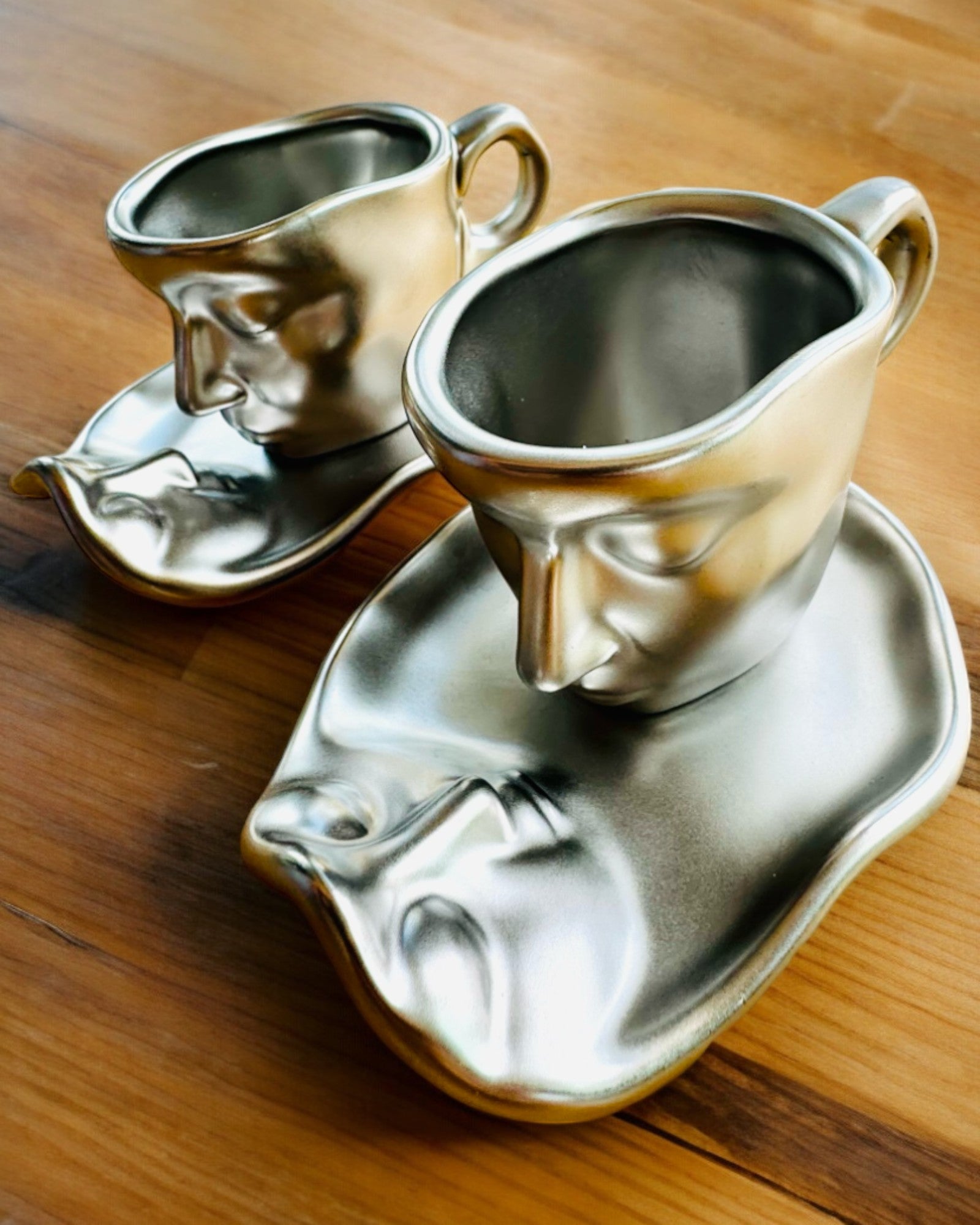 Elegante Keramiske Kopper "Maska" – Sett med 2 stk. - mulighet for personlig gravering som gave