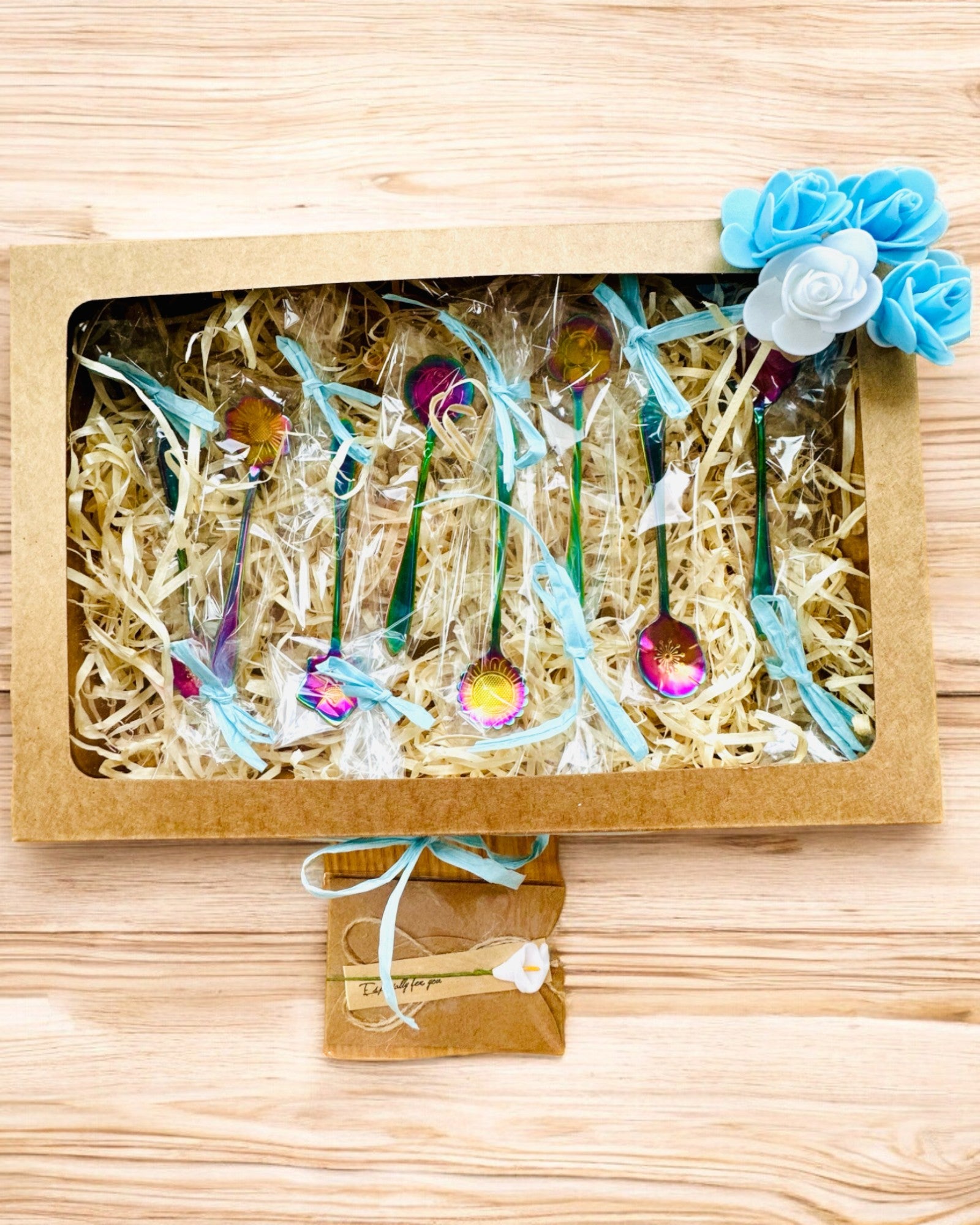 Zestaw Łyżeczek "Kwiatowa Rapsodia" - personalisering med gravering som gave, 2 varianter å velge mellom