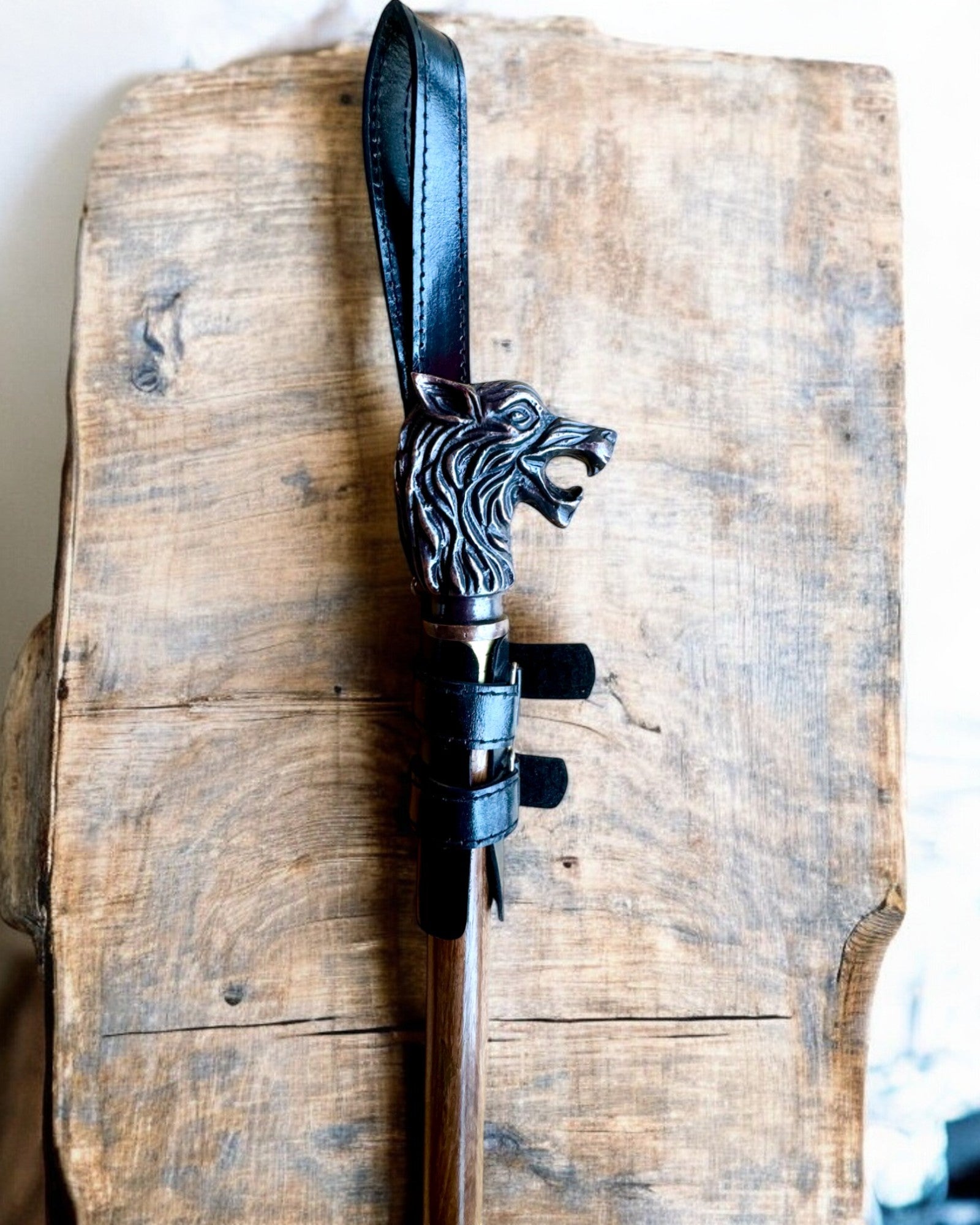 Håndlagde Black Panther-trekket til Stokk med Gravering Alternativ - Håndlaget av Naturlig Skinn