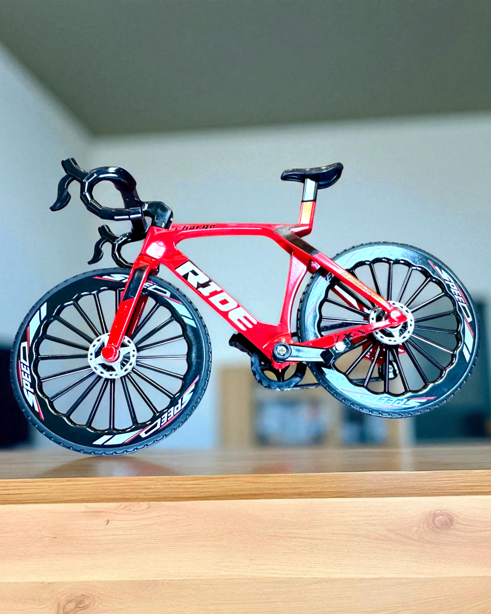 „Speedster” – samlermodell med mulighet for gravering, 2 varianter å velge mellom