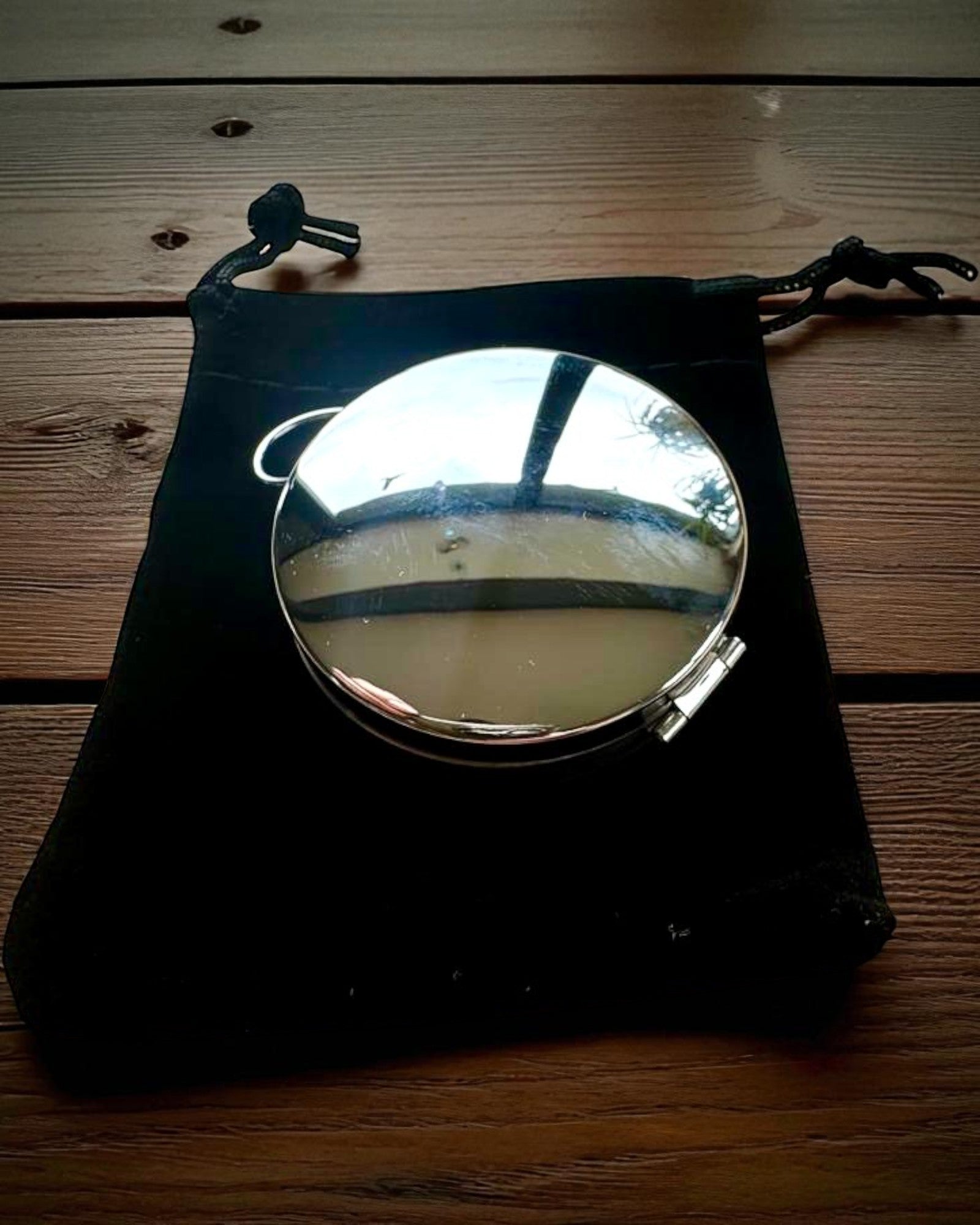 Vanntett Messingkompass med Glødeffekt - Nødvendighet for Fotturer og Camping, personlig tilpasning med gravering