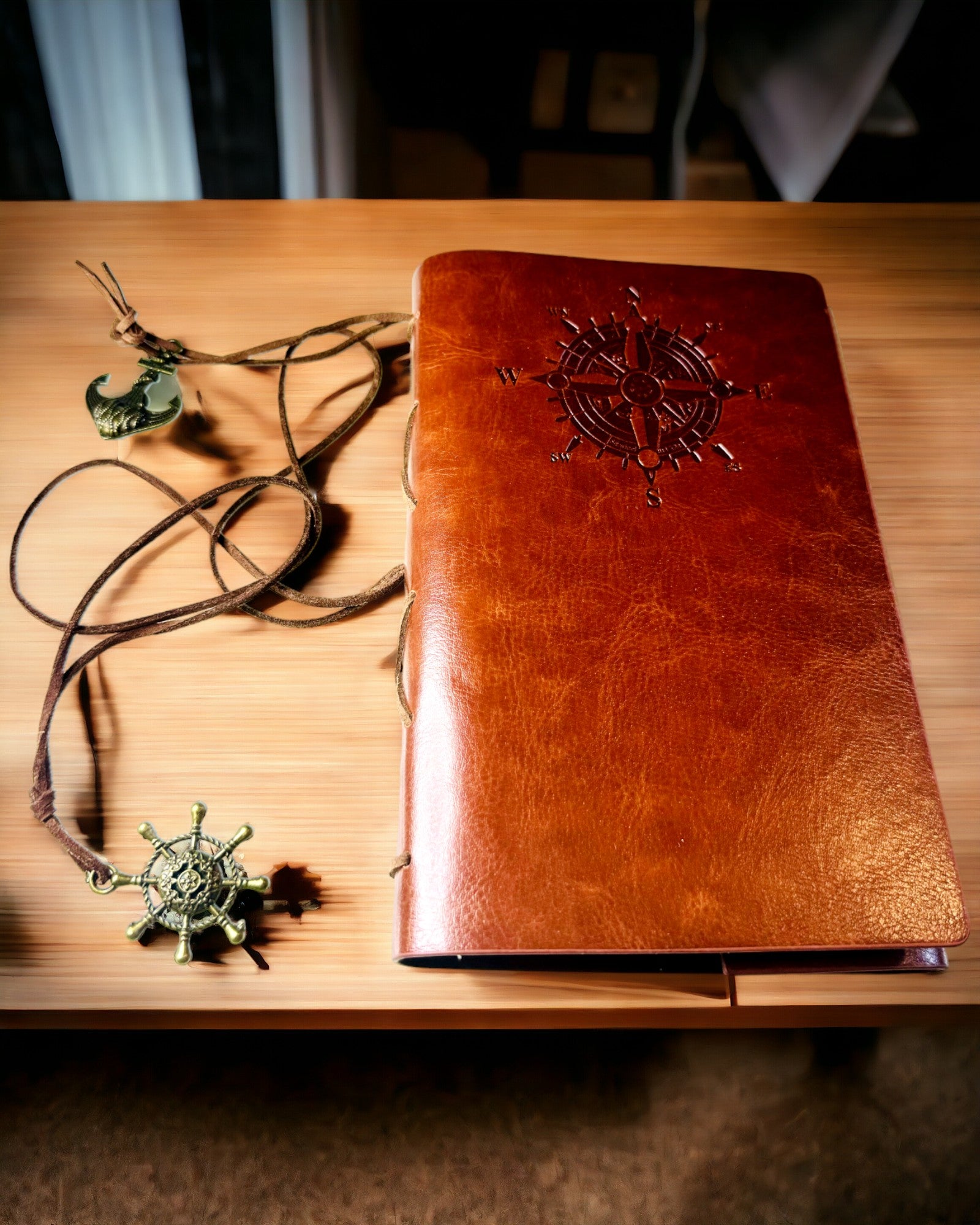 Vintage Seilnotatbok A6 eller A7 størrelse - med Kompassmotiv og Lagrede Sider - Tilgjengelig i forskjellige Fargevarianter, mulighet for gravering