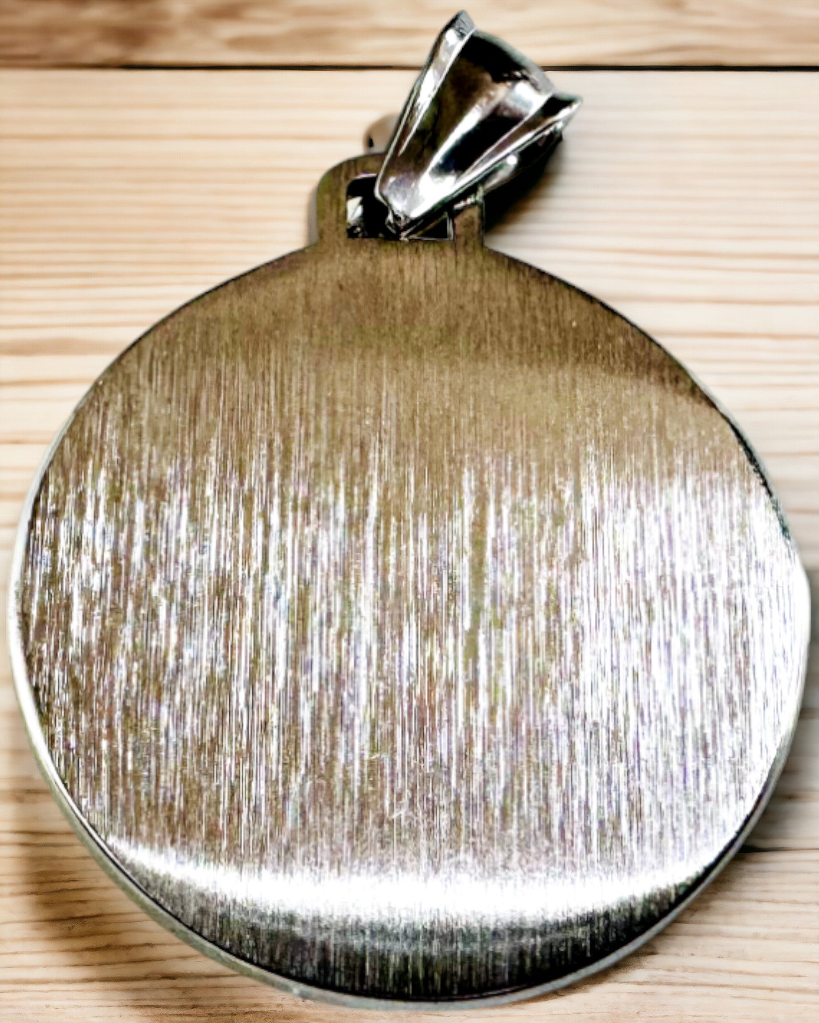 Kompassmykke – Håndlaget Smykke i Rustfritt Stål for Menn og Kvinner i To Farger, med Gravering