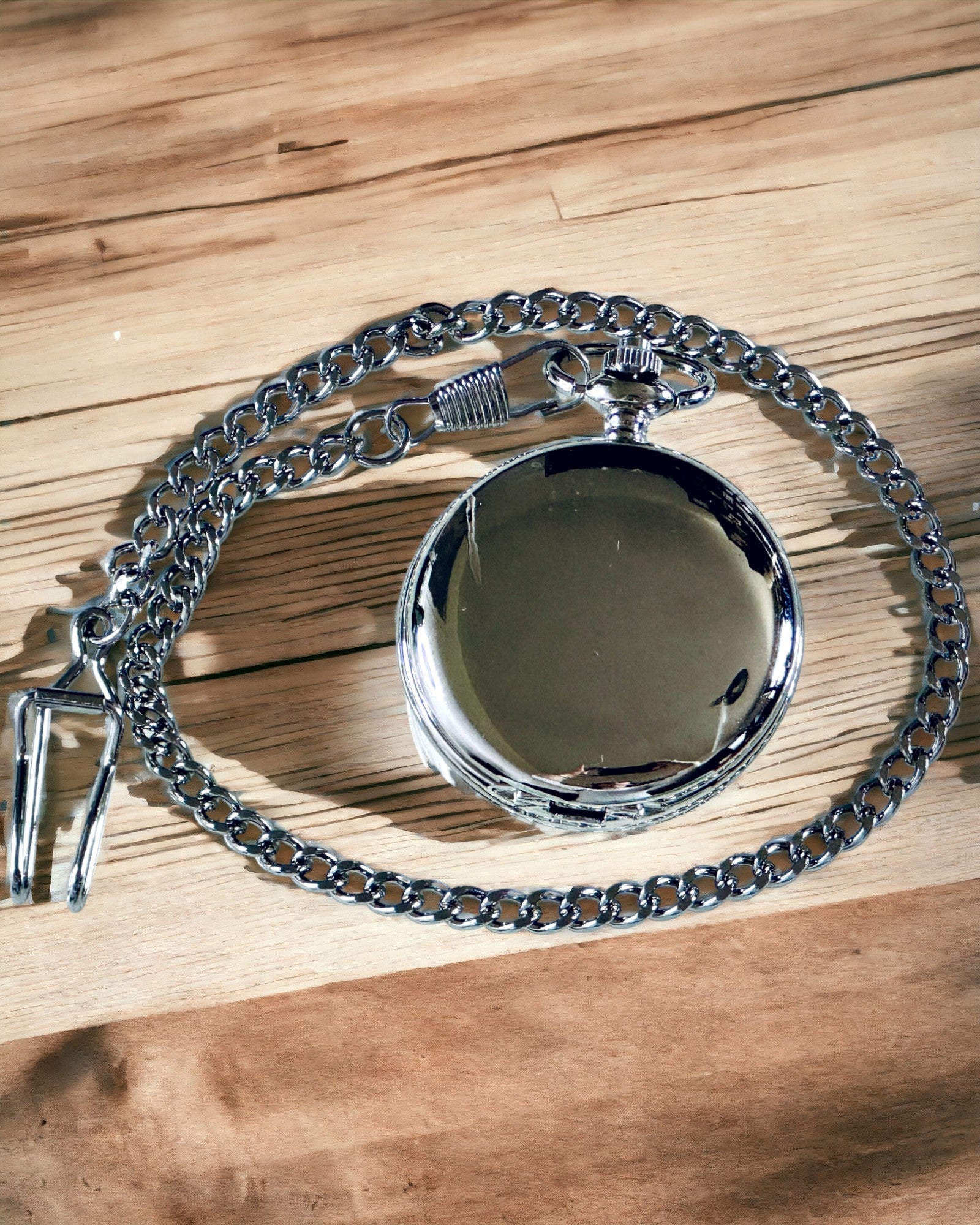 Klassisk lommeur med romertall og kjede, kvarts, stålglans - sølvfarget