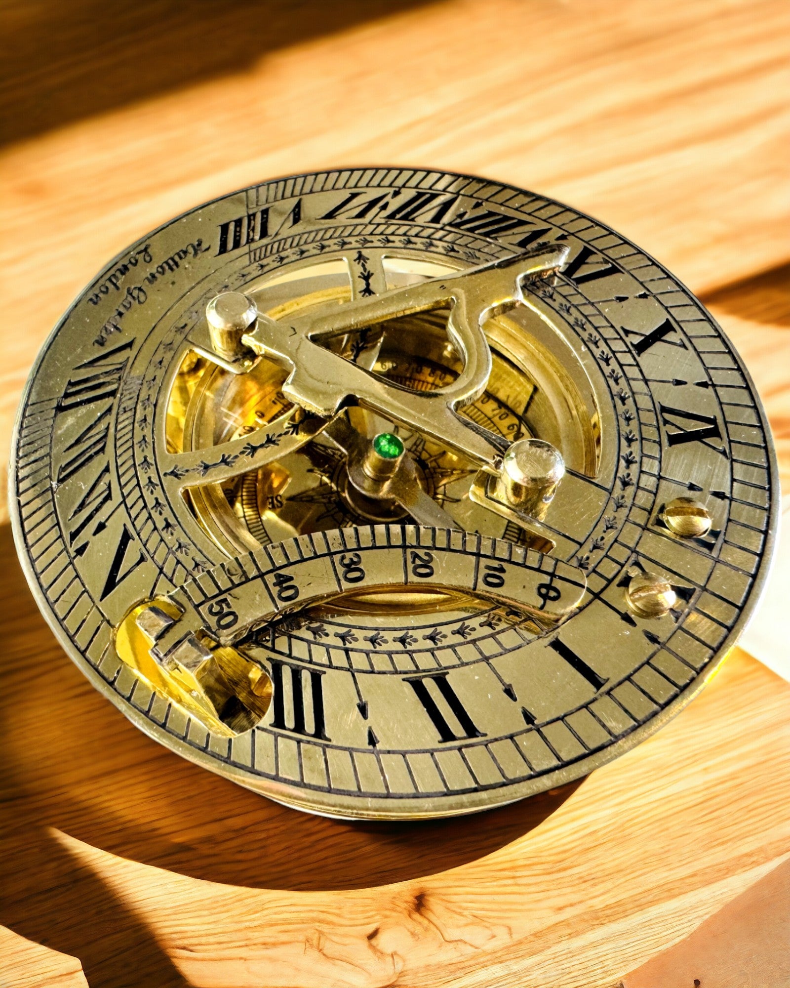 Navigasjonskompass med sekstant og mulighet for personalisering - Maritim XL