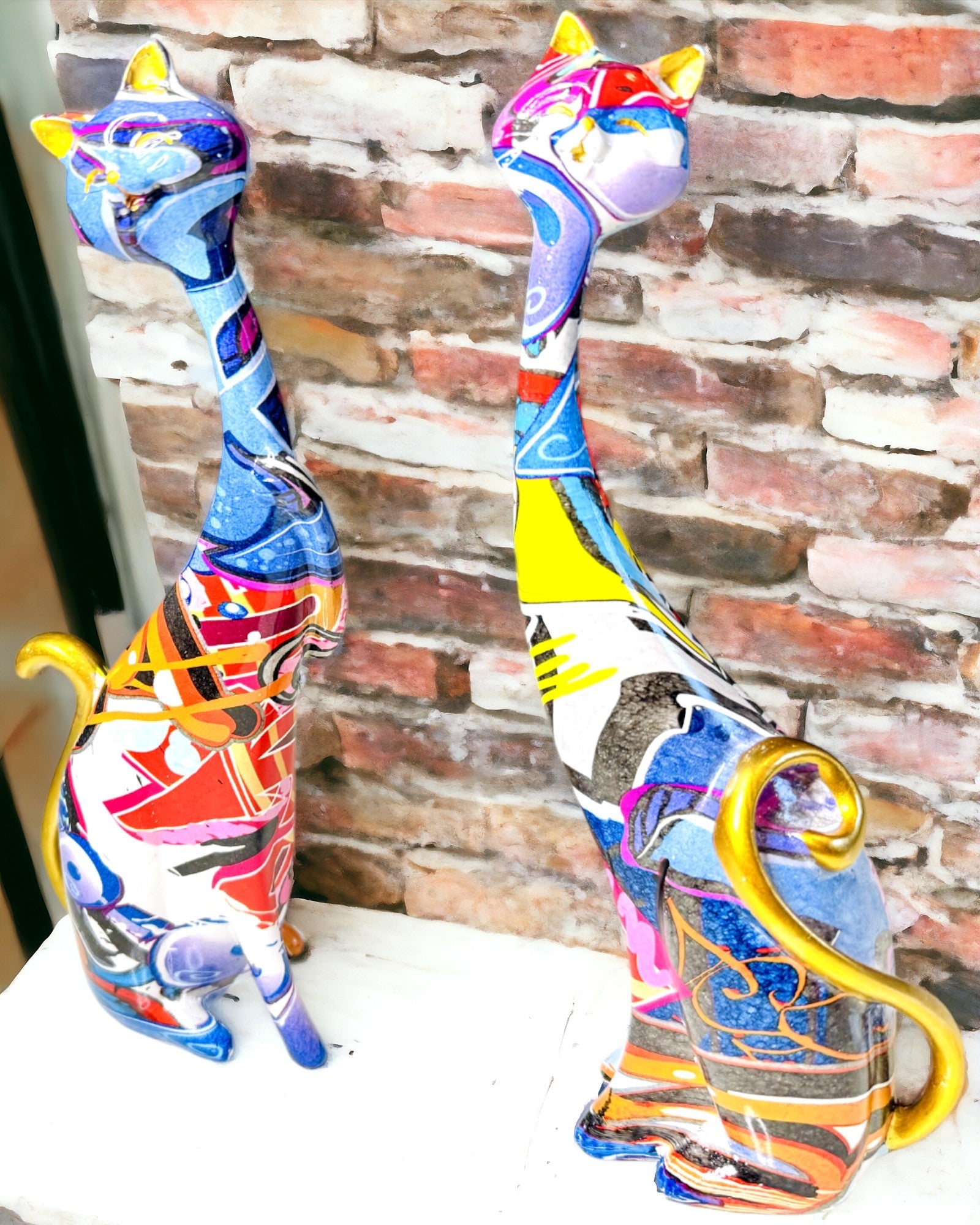 Abstrakte kattefigurer "ArtCats", håndmalt, harpiks – 25 cm, 2 stk.
