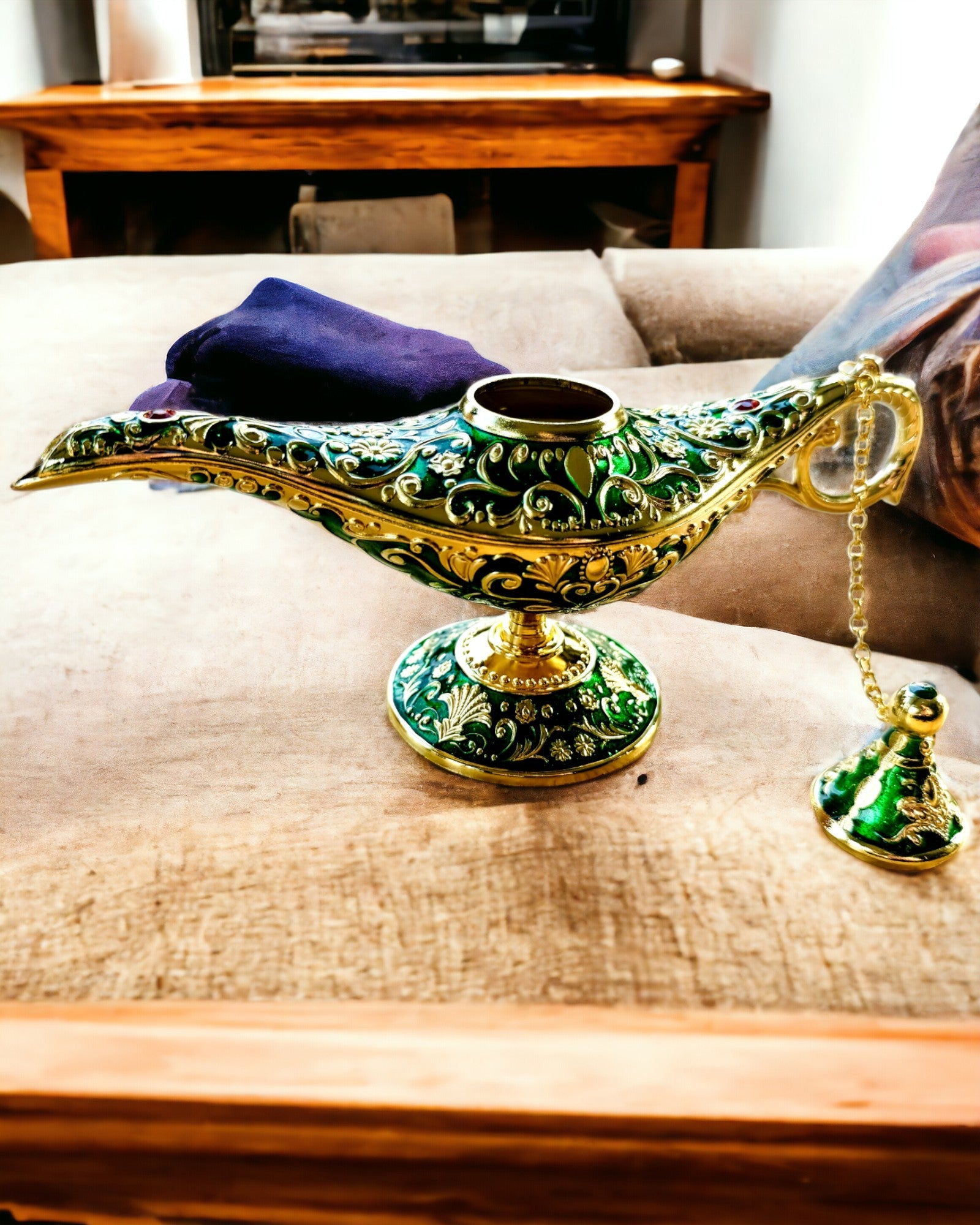 Magisk Aladdins Lampe med Gravering - Variant Mørk Grønn, flettet med gull