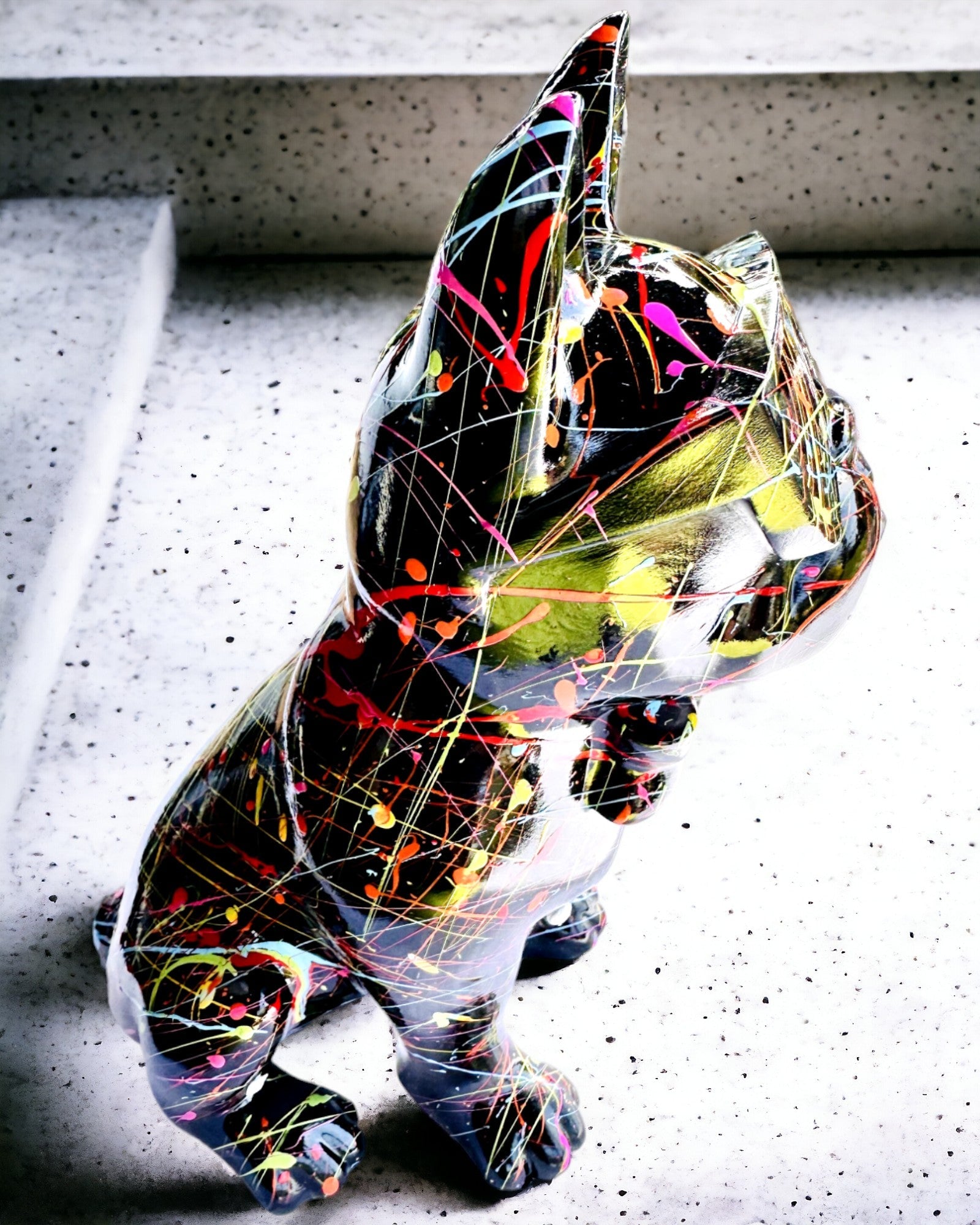Fargerik Kunstnerisk Hund - Håndmalt Fransk Bulldog, tilpasning med gravering, perfekt som gave