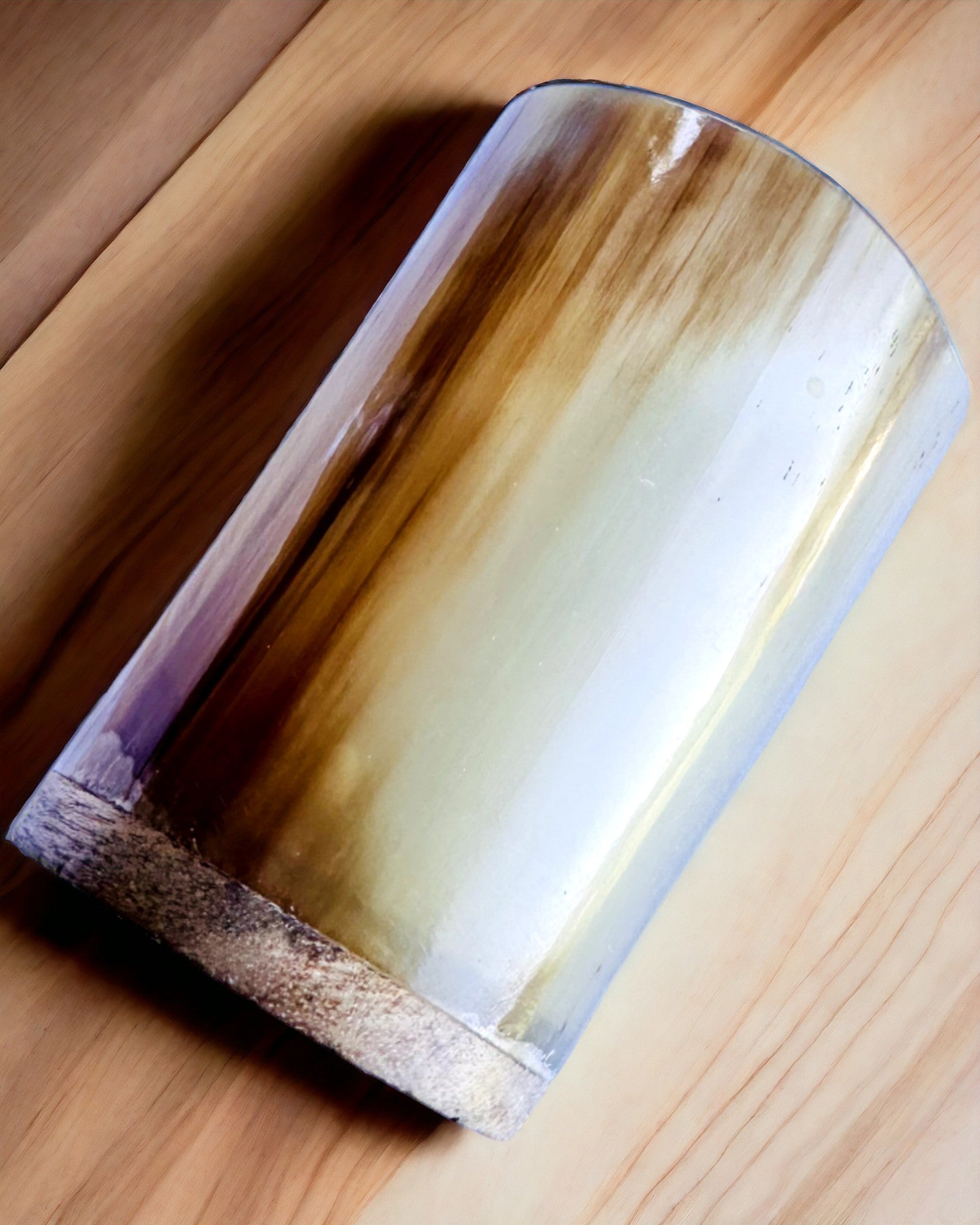 Håndlaget liten kopp med mulighet for gravering, indisk glasskopp, mulighet for personalisering som gave, gravering. Lys farge