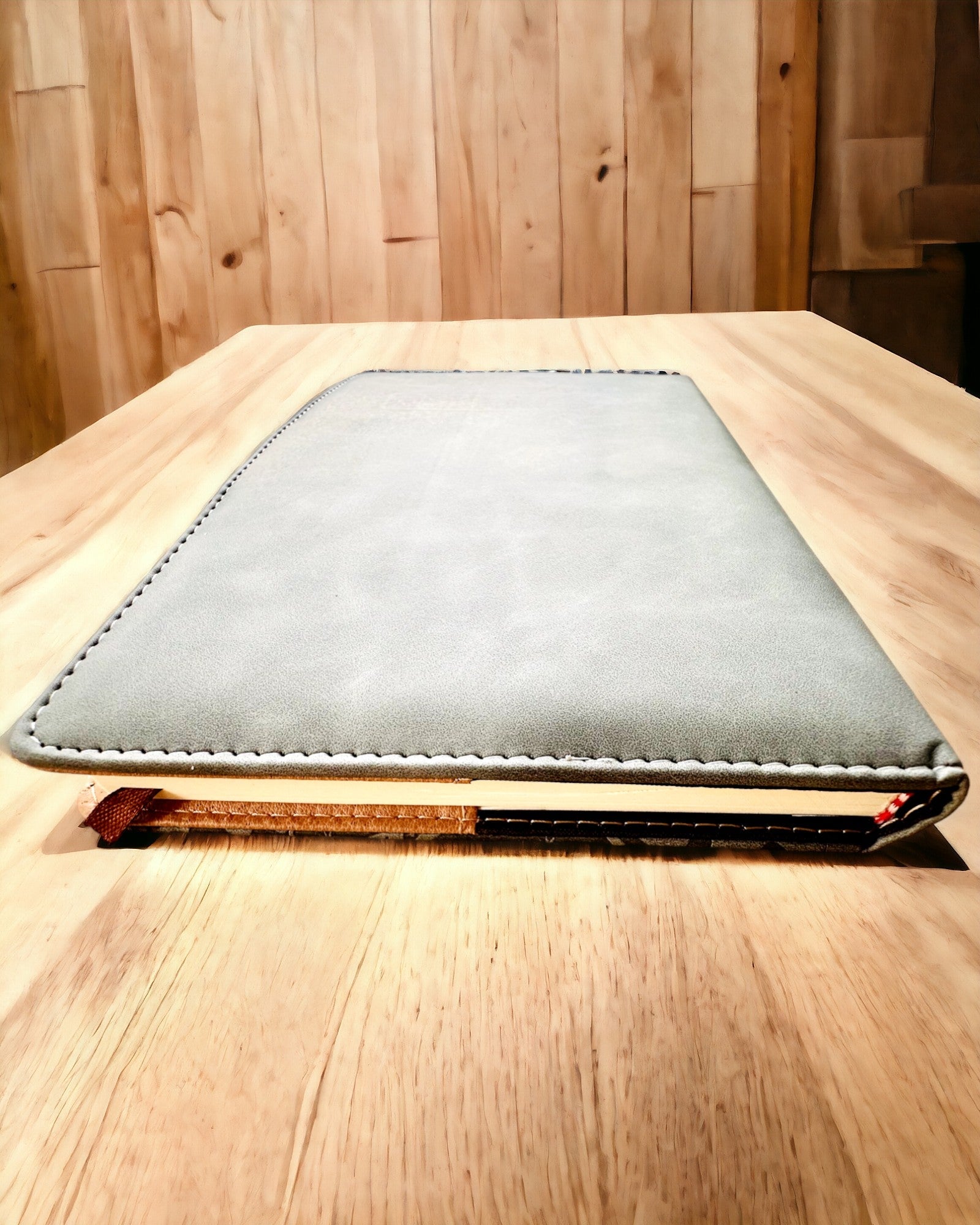 Eksklusiv Notatbok, PU-skinn, A5 med Kodelås - "Secret Journal", personalisering med gravering