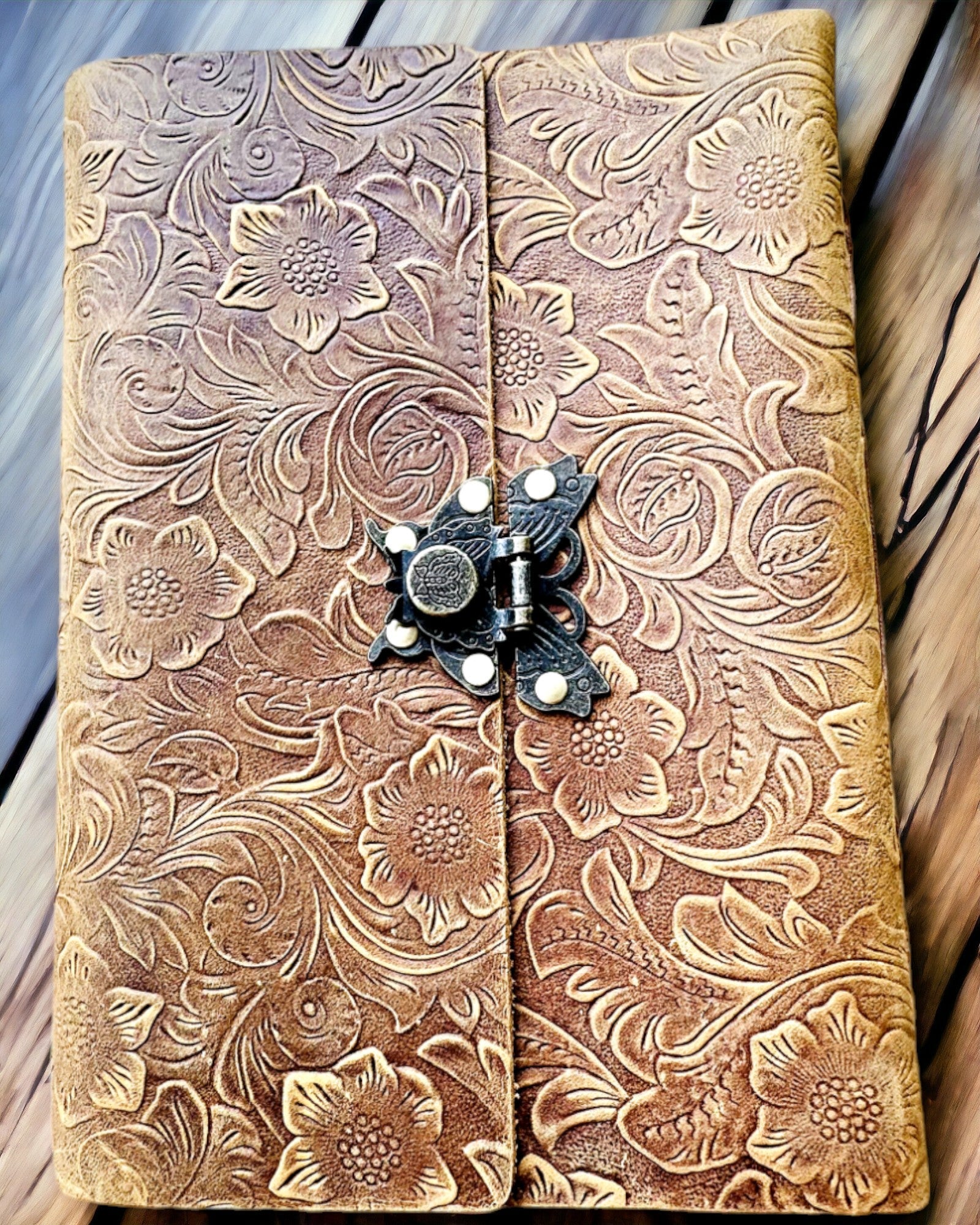 Luksuriøs Retro Notatbok med Skinnomslag - "Vintage Elegance", 480 sider, mulighet for personlig gravering