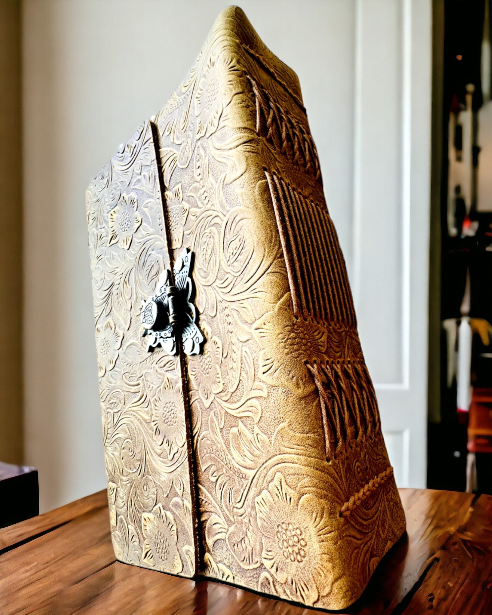 Luksuriøs Retro Notatbok med Skinnomslag - "Vintage Elegance", 480 sider, mulighet for personlig gravering