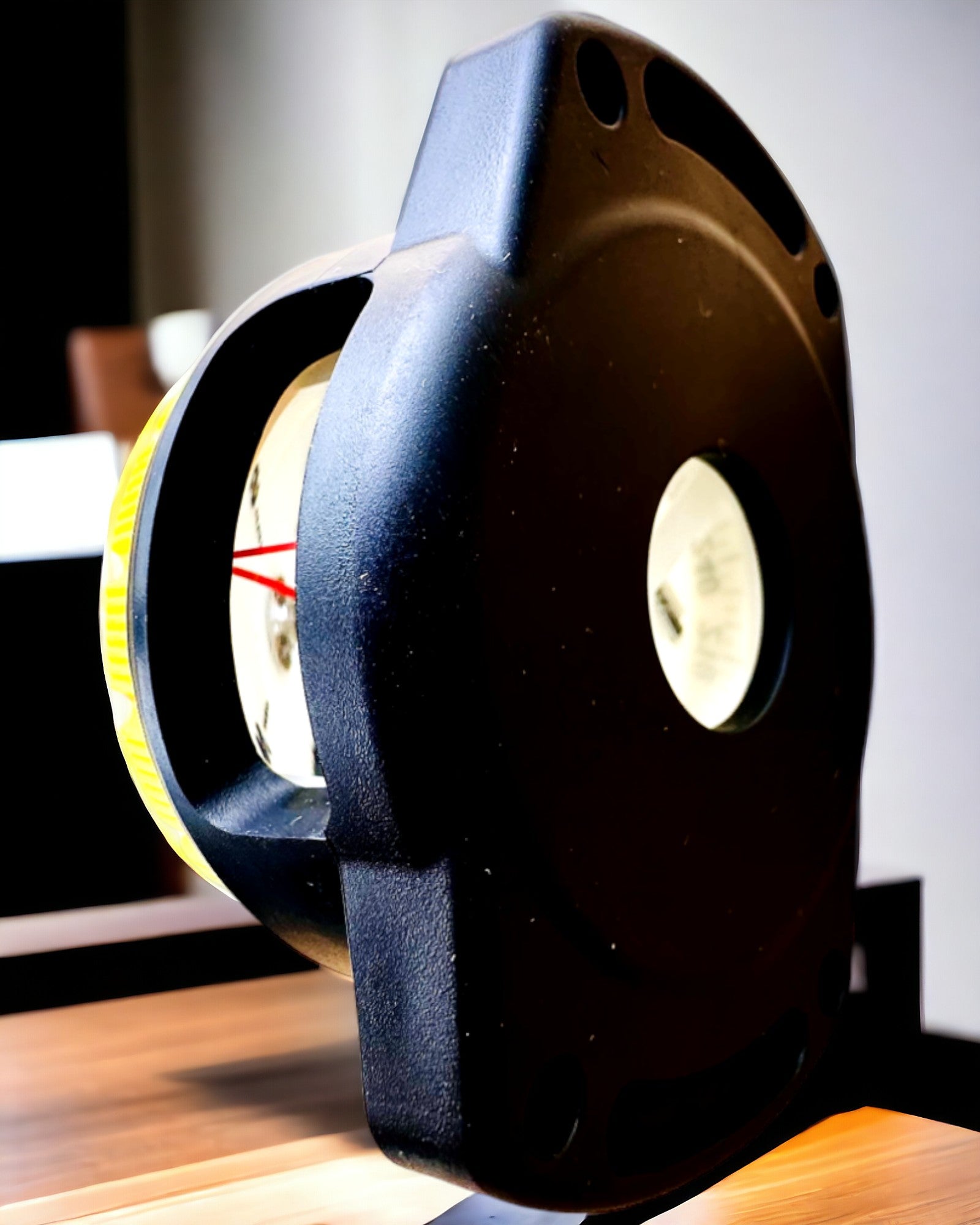 Dykkekompass AquaGuide - vanntett kompass med luminescensfunksjon og fleksibelt bånd, mulighet for personalisering