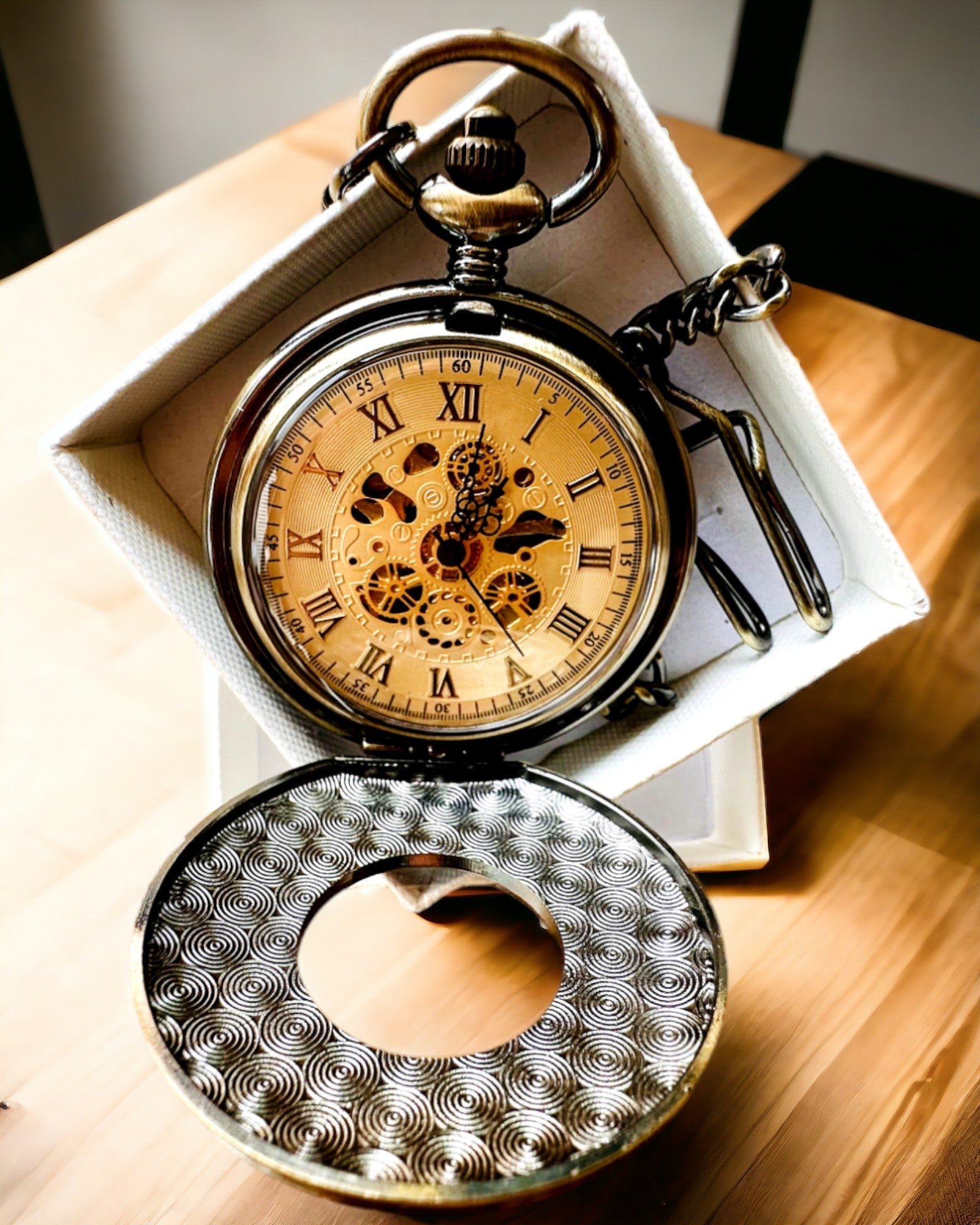 Lommeur "Retro Elegance", mulighet for personlig gravering