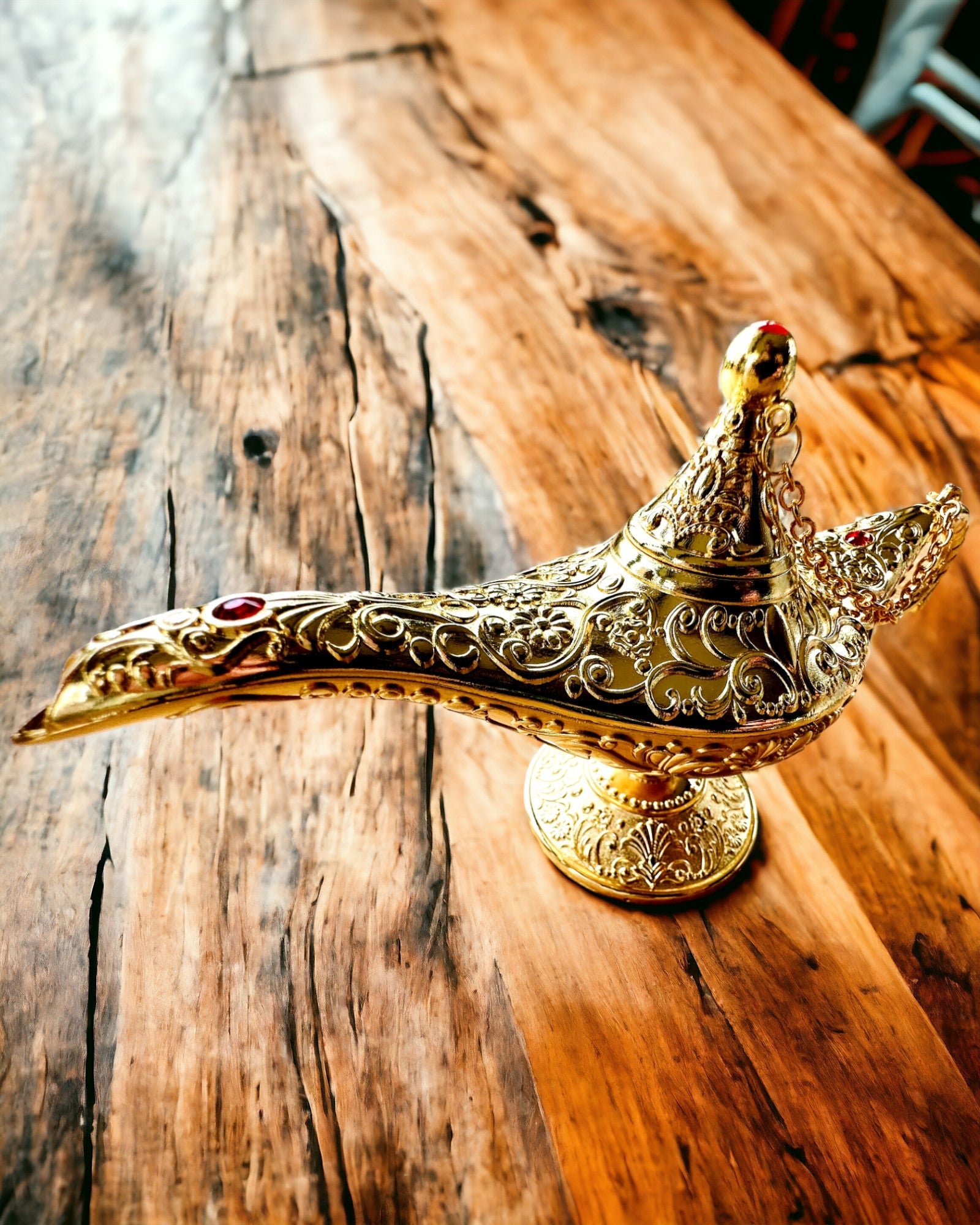 Magisk Aladdins Lampe med Gravering - Klassisk Gullvariant, flettet