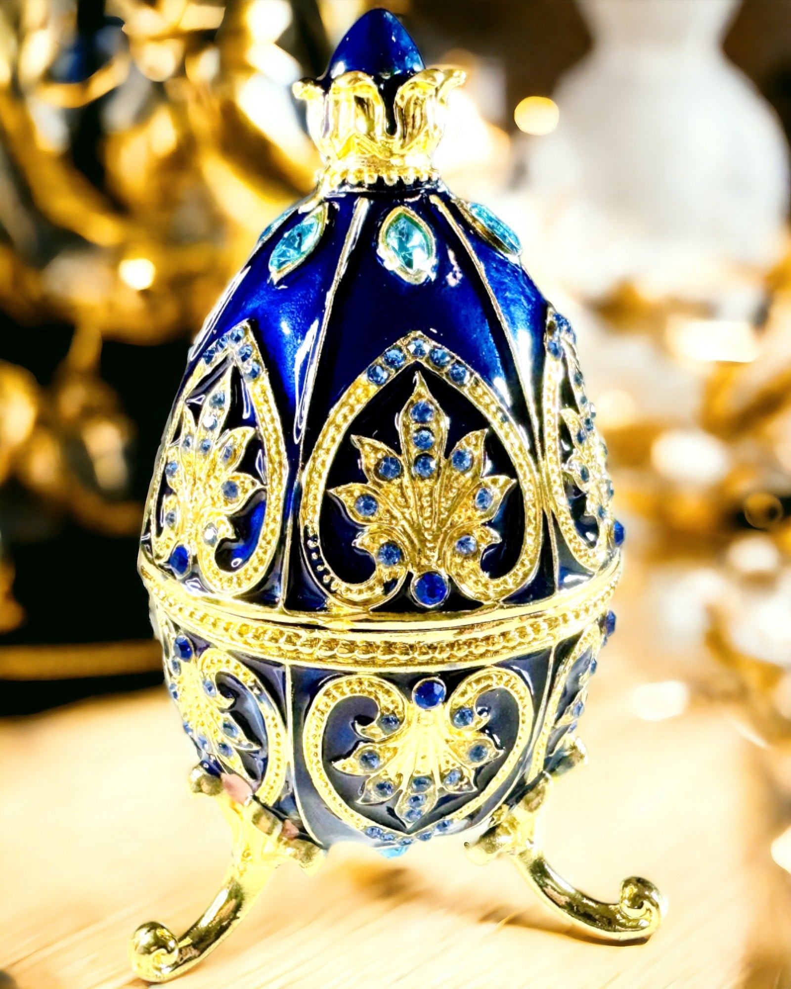 Eksklusivt Fabergé-egg - mørk blå farge – Dekorativt smykkeskrin i emalje