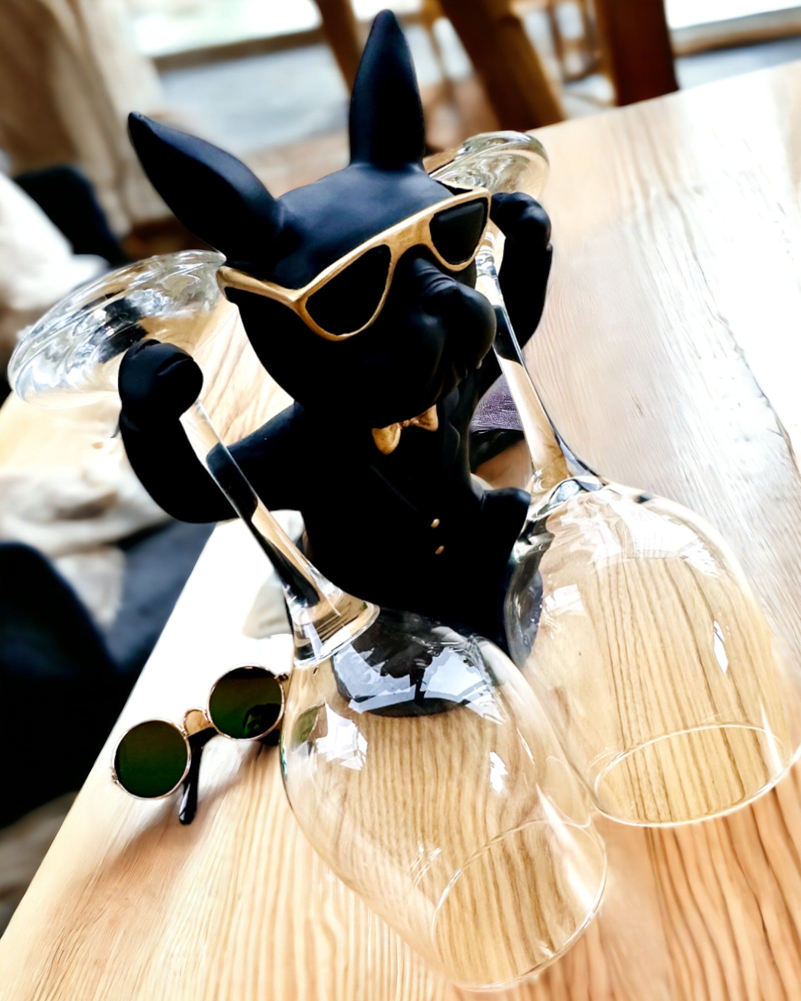 Figur Bulldog Elegance - Eksklusiv glassholder, mulighet for personlig gravering