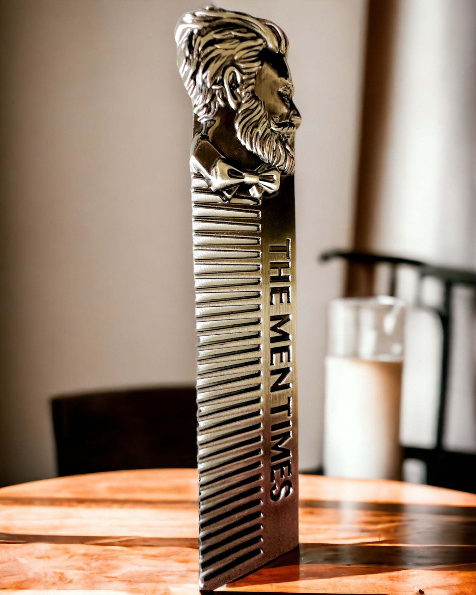 GroomMaster - Elegant Metallkam med Gravering, personalisering med gravering