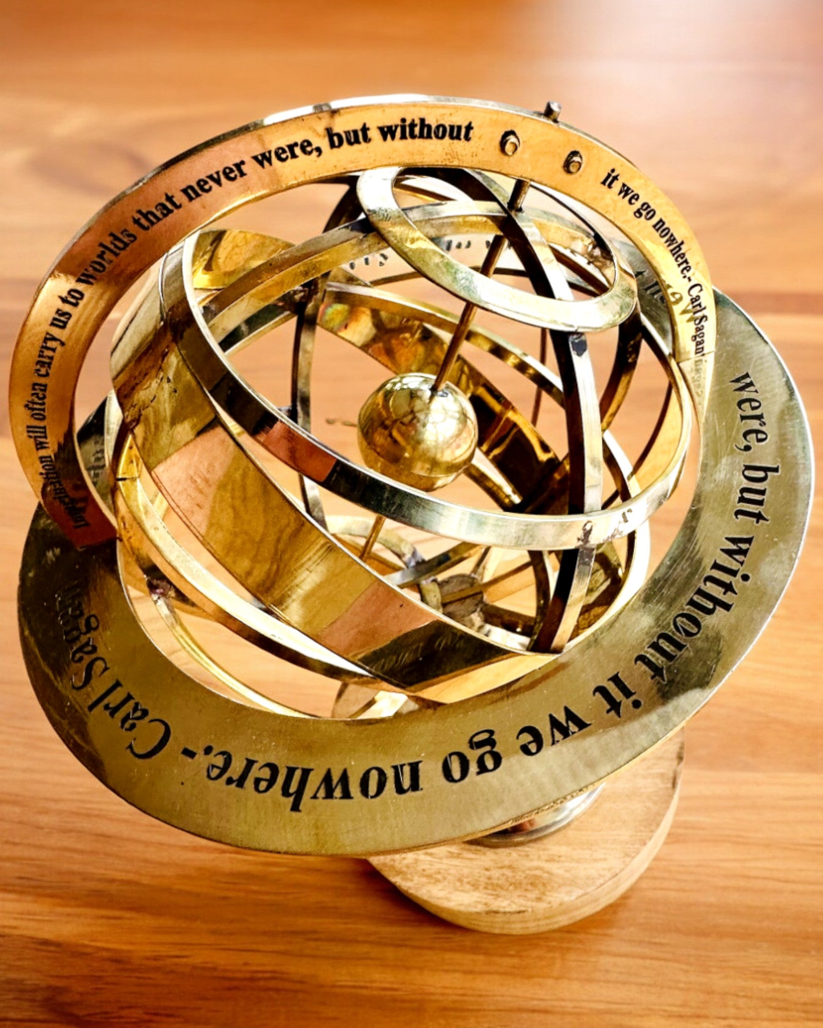 Astrolabium Artis - Håndlaget med Gravering Alternativ, kontordekorasjon, premium